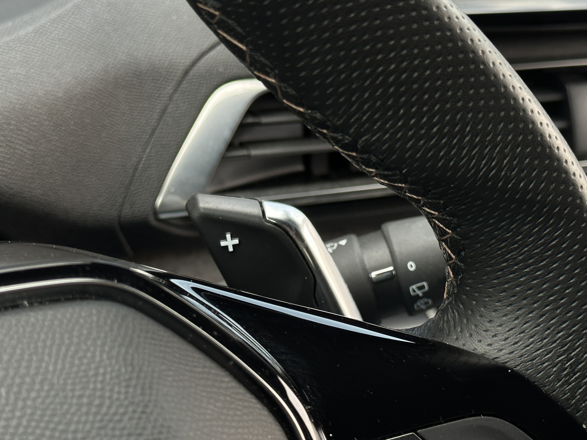 Peugeot 3008 1.2 130 pk GT Pack