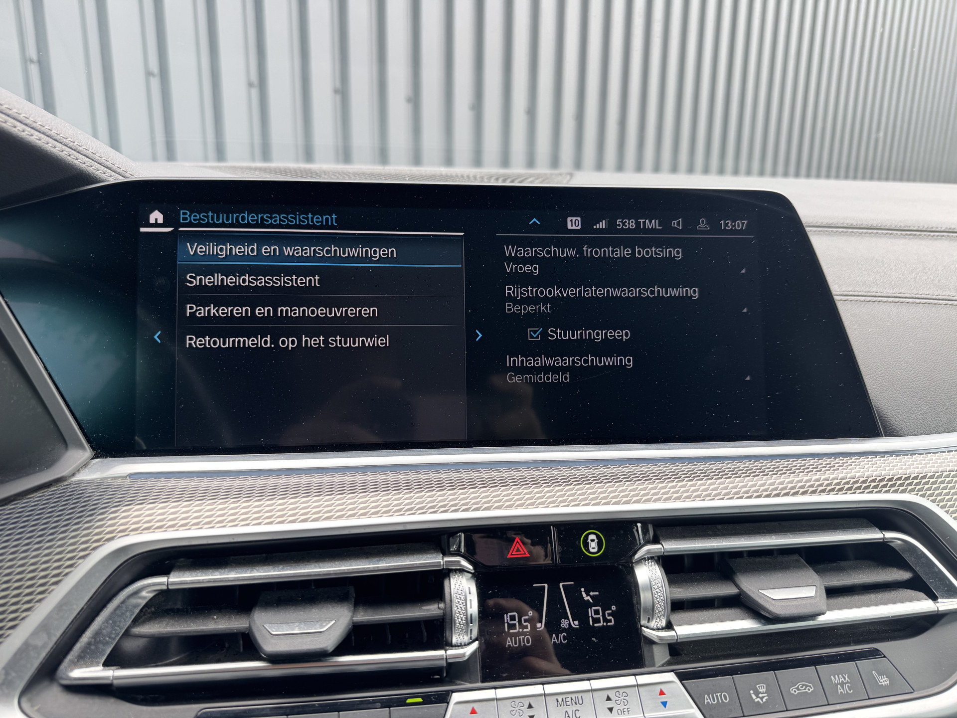 BMW X5 xDrive45e M Sport 394 pk
