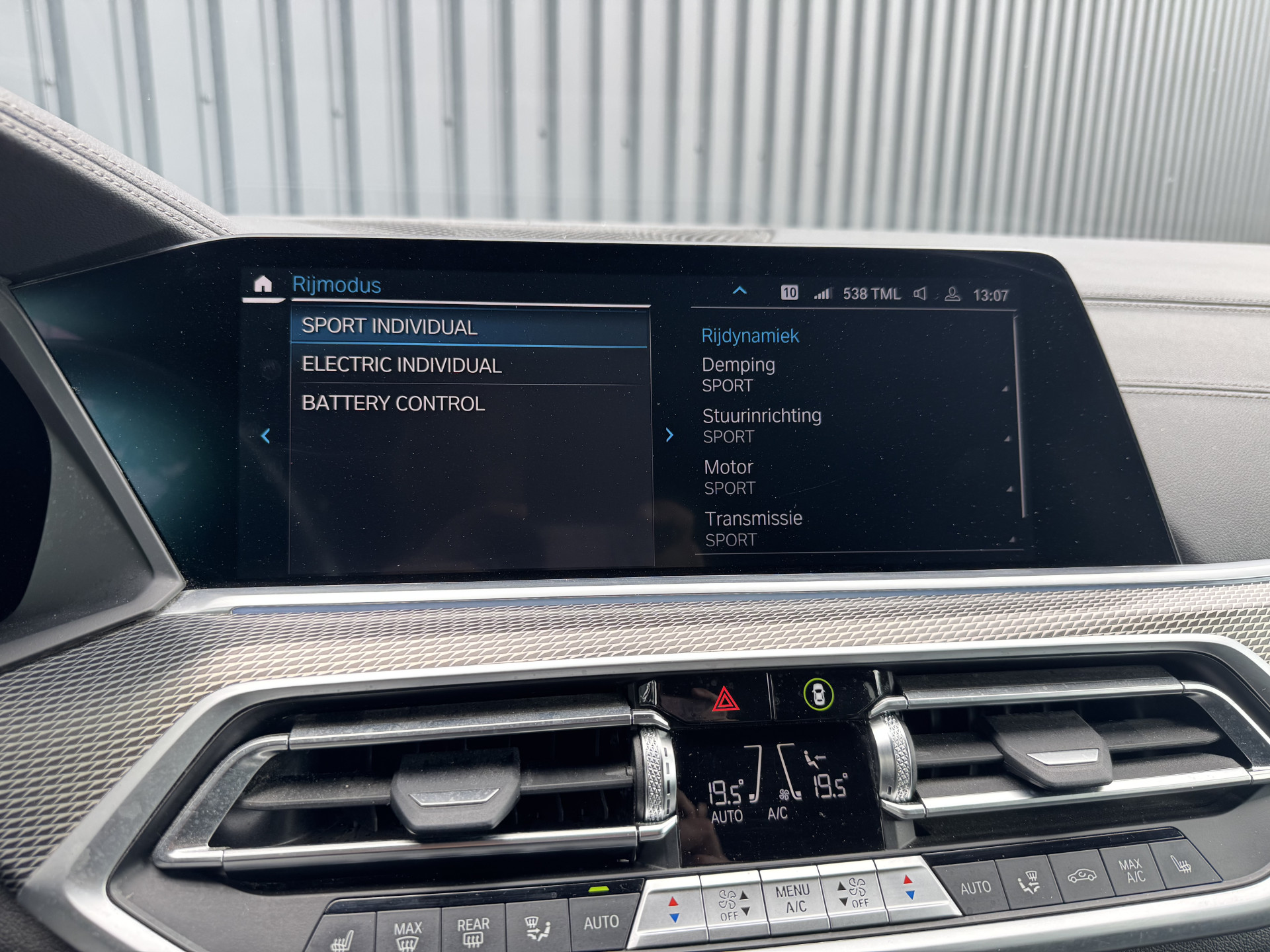BMW X5 xDrive45e M Sport 394 pk