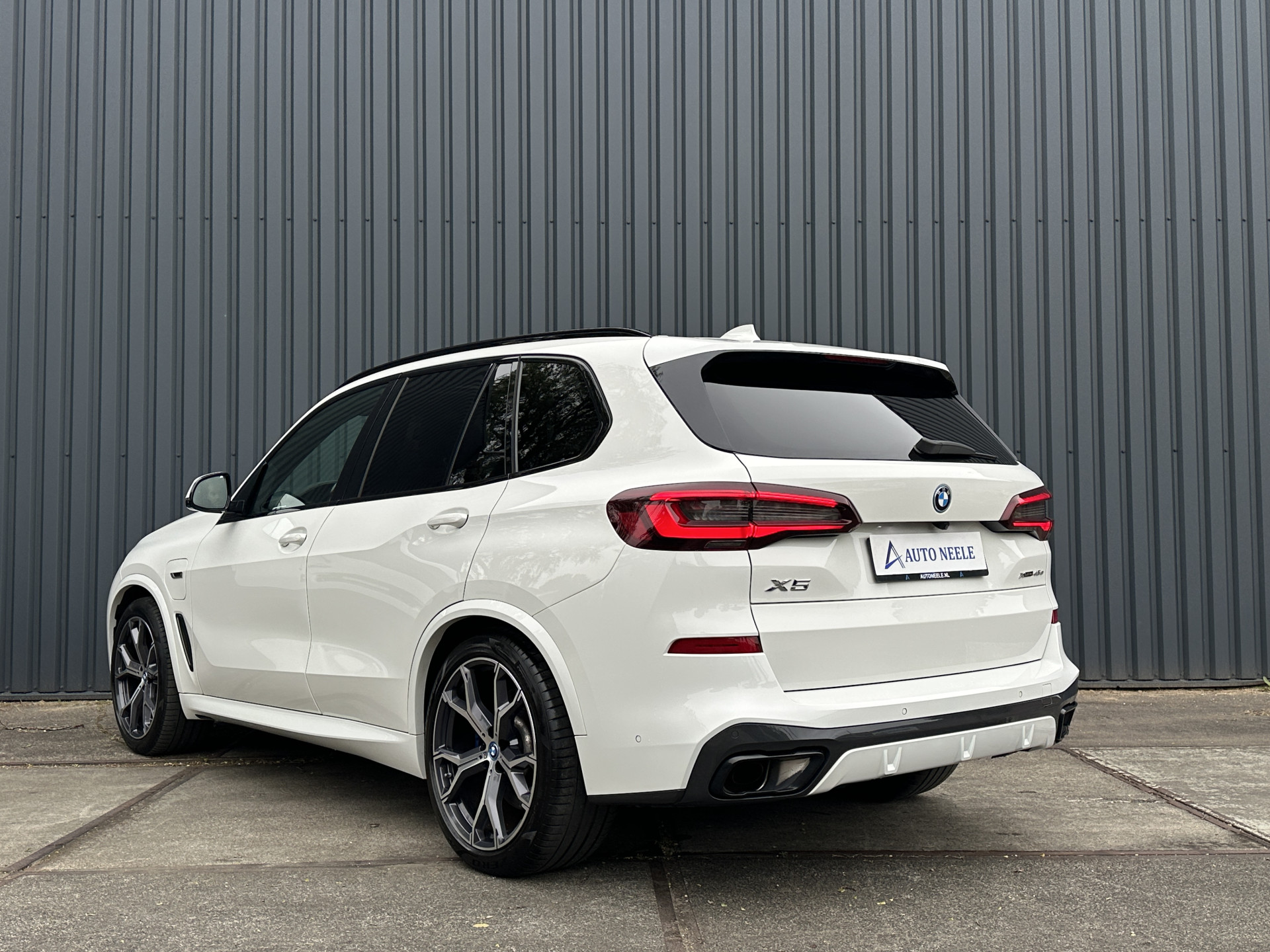 BMW X5 xDrive45e M Sport 394 pk