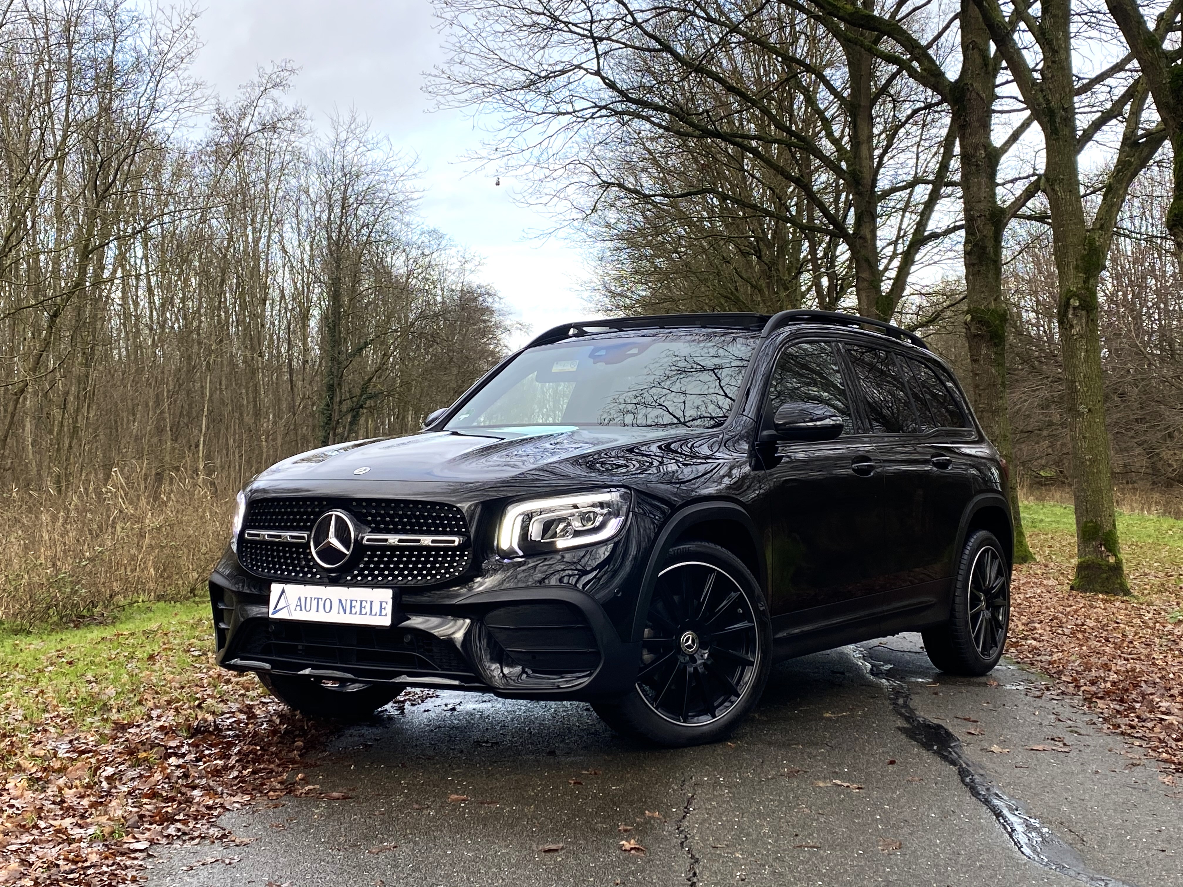 Mercedes GLB 200 AMG Line met Panorama dak, Night pakket, incl BTW