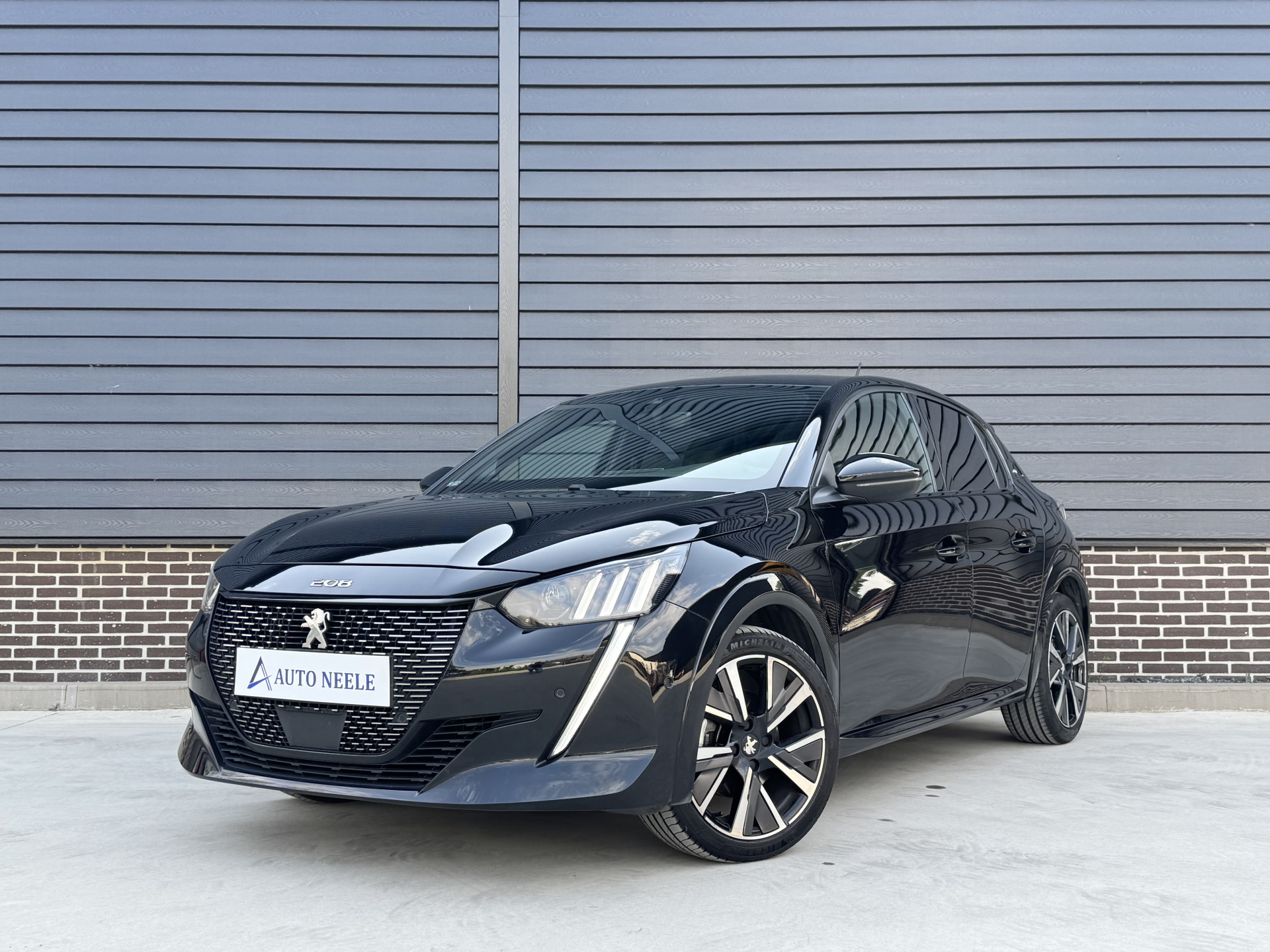 Peugeot 208 1.2 100 pk GT Automaat