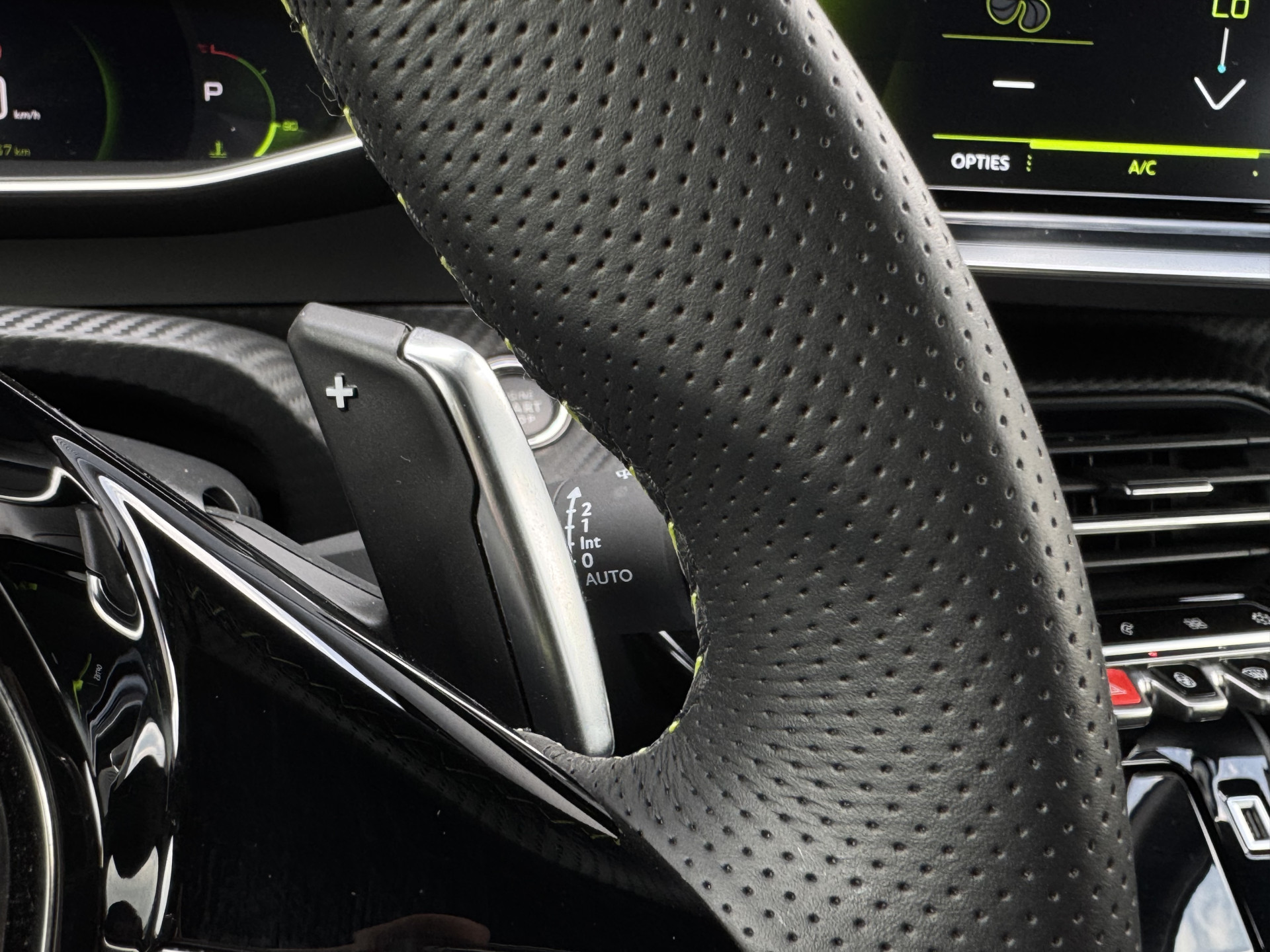 Peugeot 208 1.2 100 pk GT Automaat