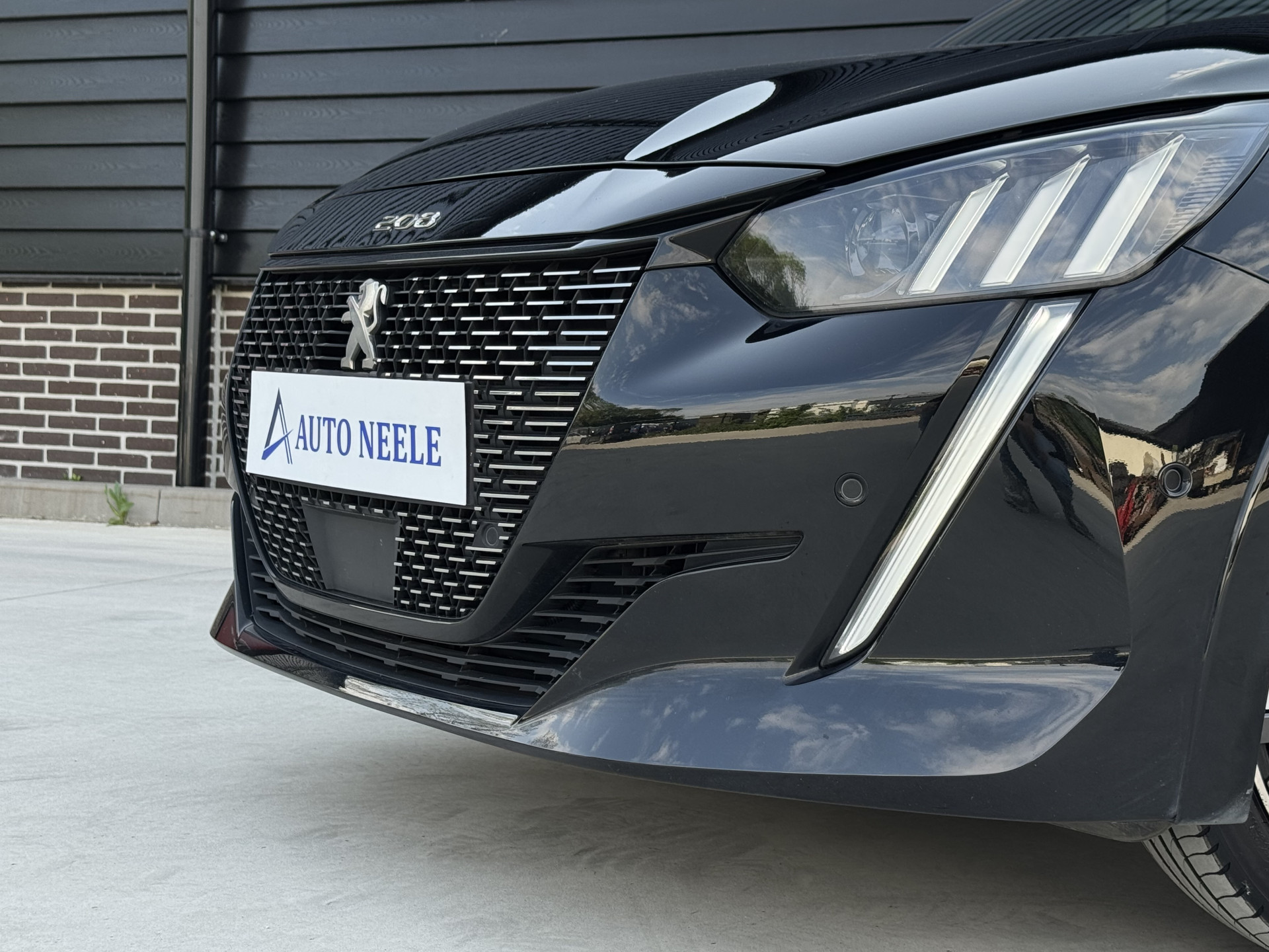 Peugeot 208 1.2 100 pk GT Automaat