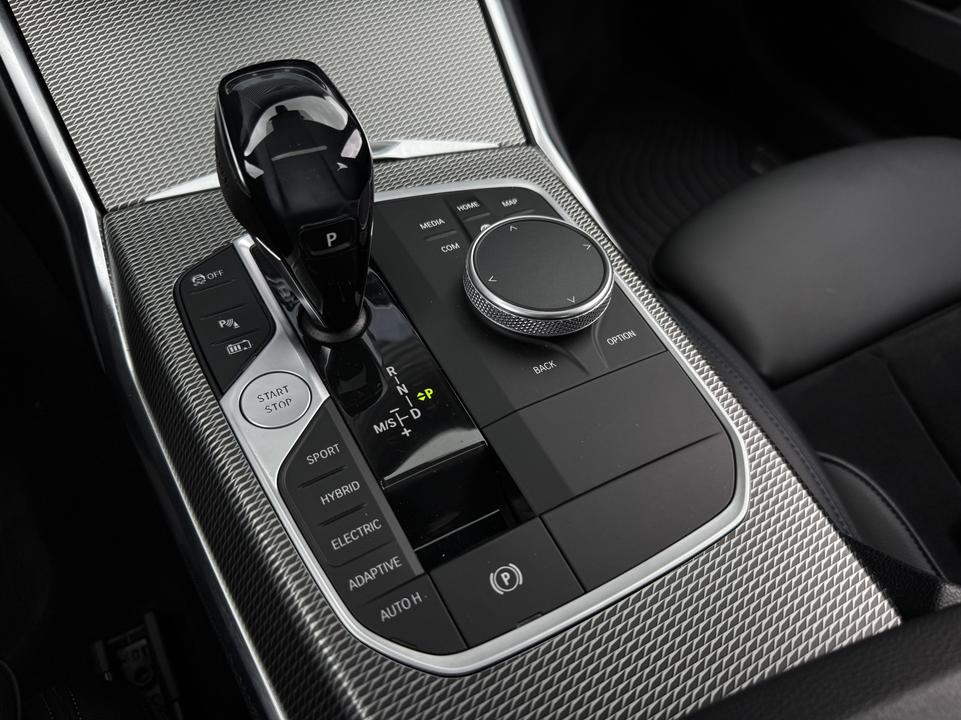 BMW 3-serie 330e M Sport 292 pk