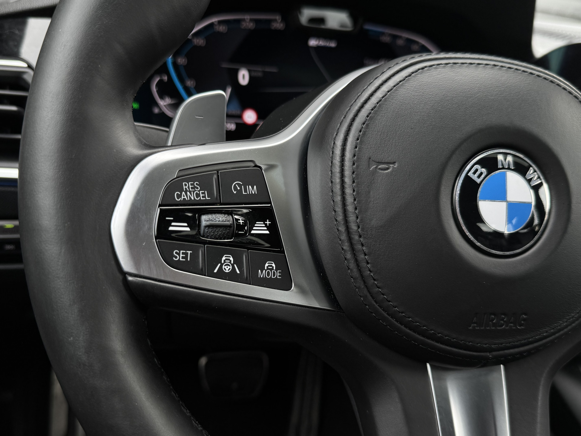 BMW 3-serie 330e M Sport 292 pk