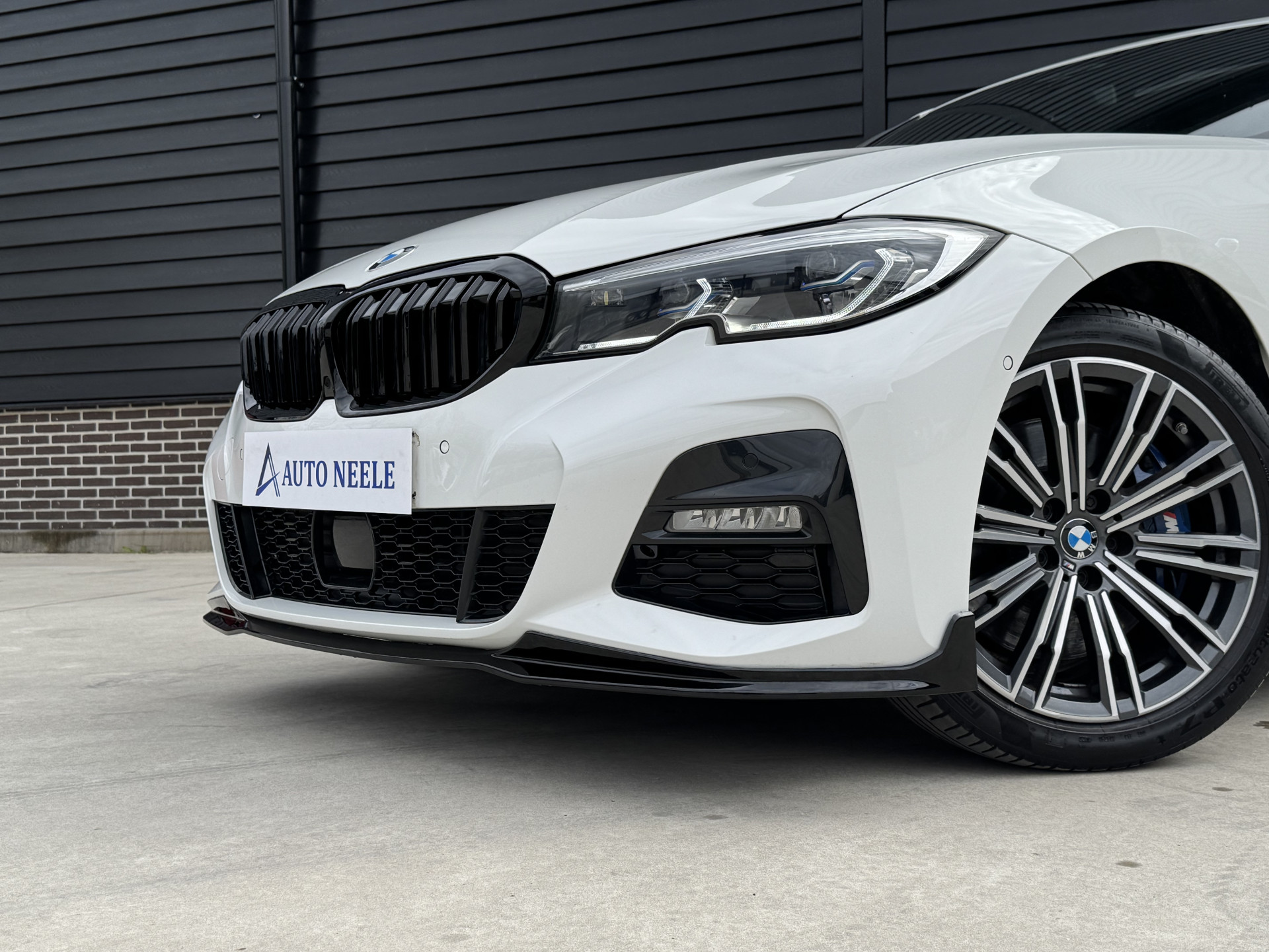 BMW 3-serie 330e M Sport 292 pk