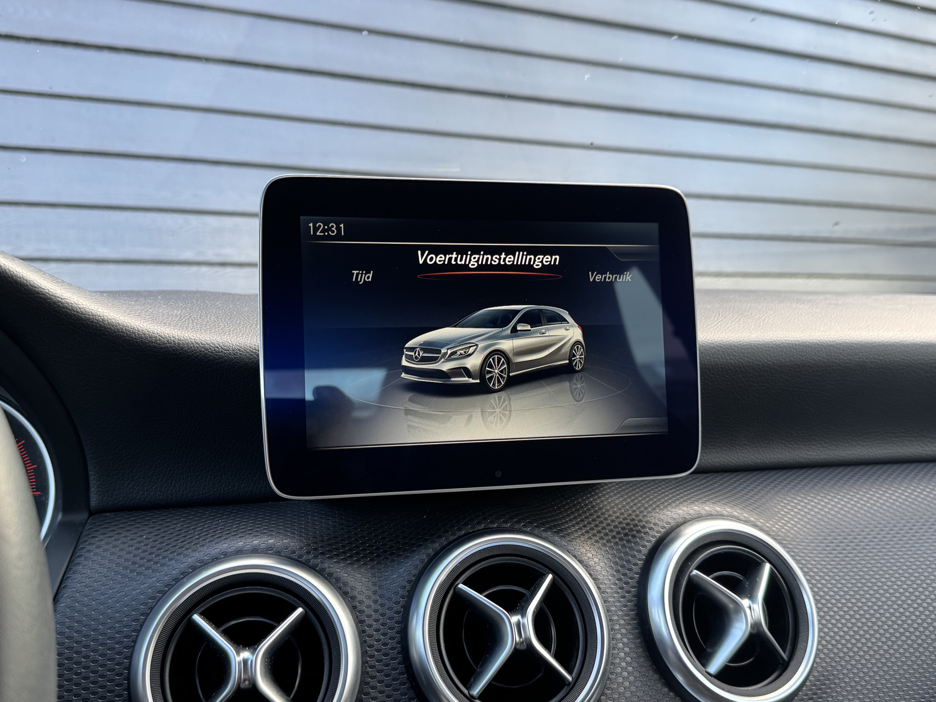 Mercedes-Benz A-Klasse 180 Lease Edition Plus