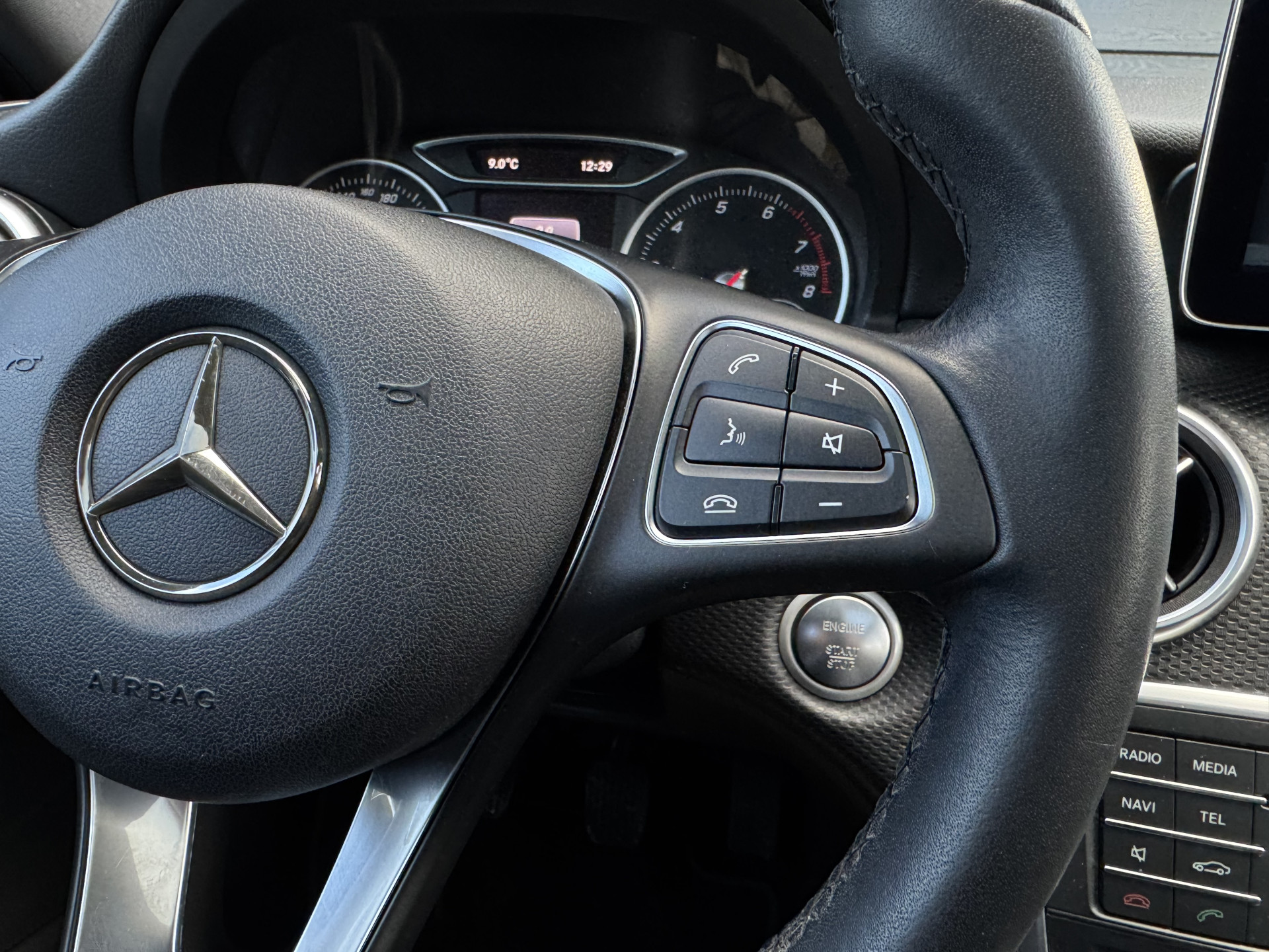 Mercedes-Benz A-Klasse 180 Lease Edition Plus