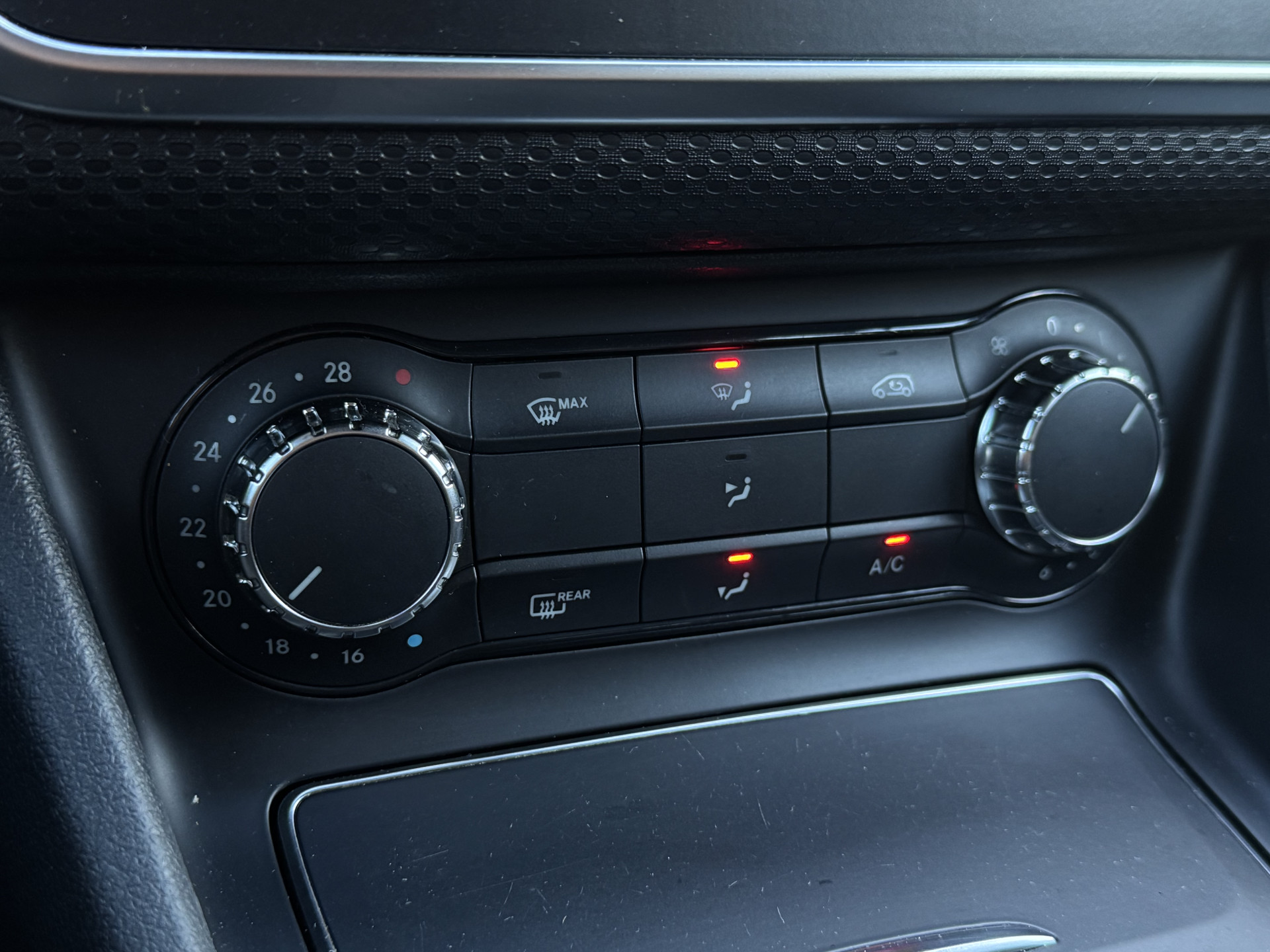 Mercedes-Benz A-Klasse 180 Lease Edition Plus