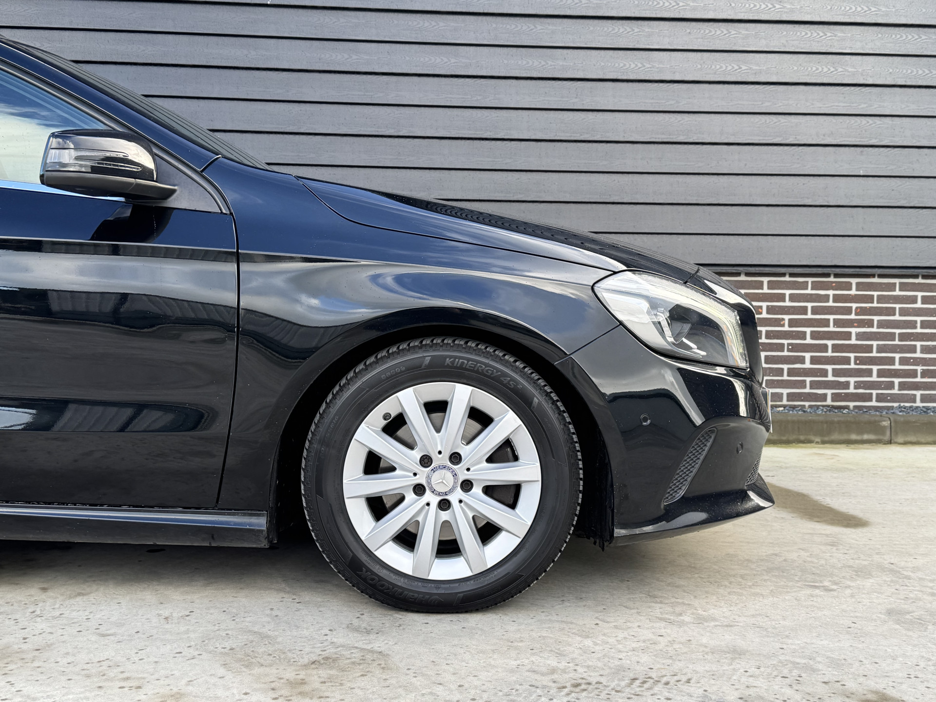 Mercedes-Benz A-Klasse 180 Lease Edition Plus