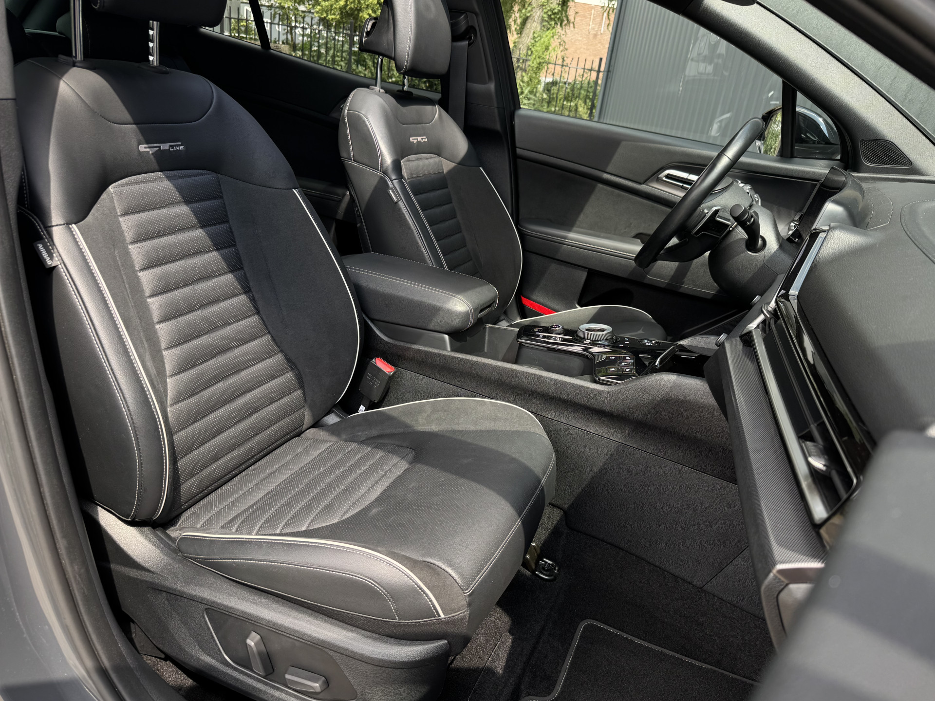 Kia Sportage 1.6 T-GDi MHEV Hybrid 230 pk GT-PlusLine