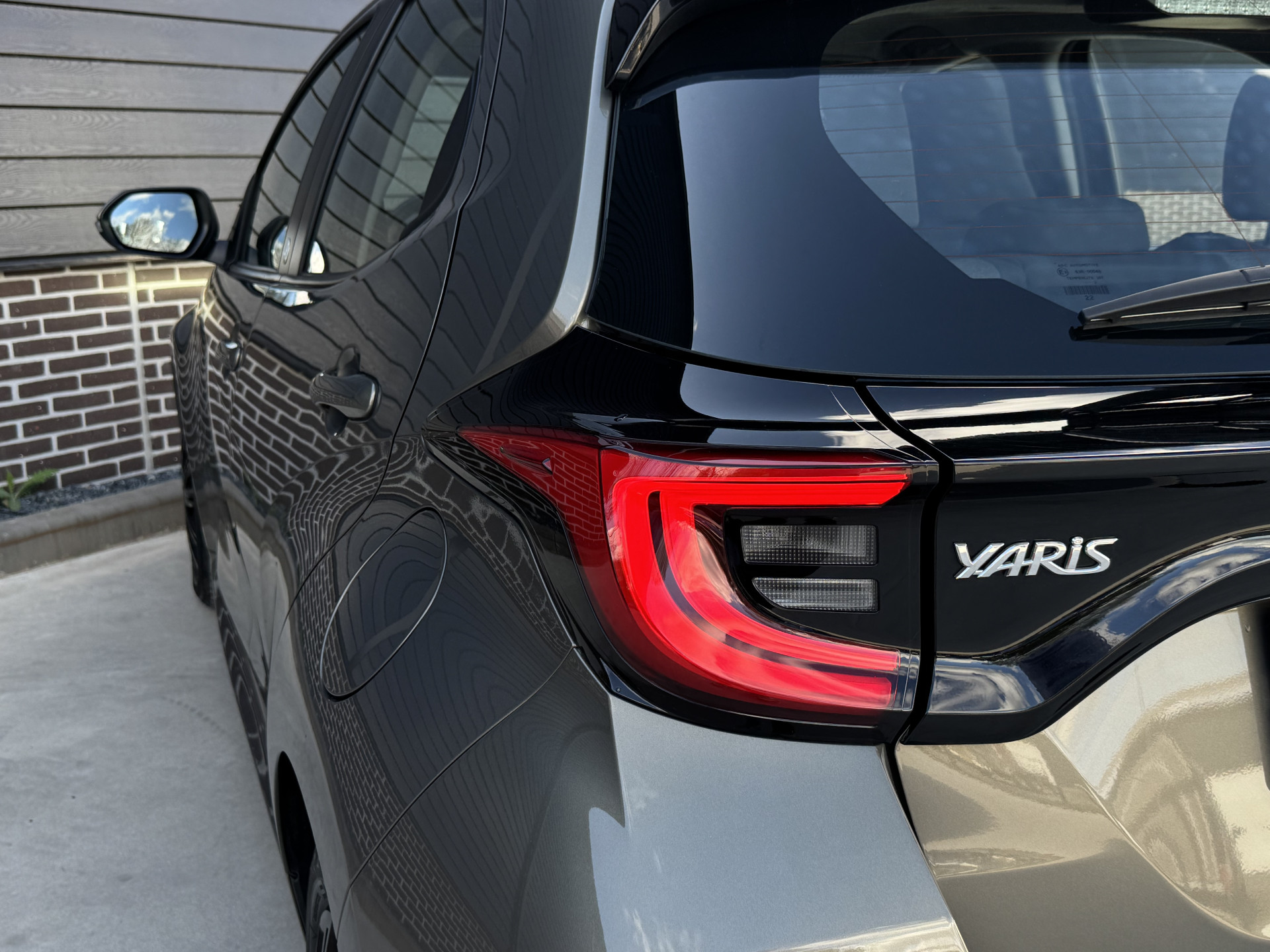 Toyota Yaris 1.5 Hybrid Dynamic