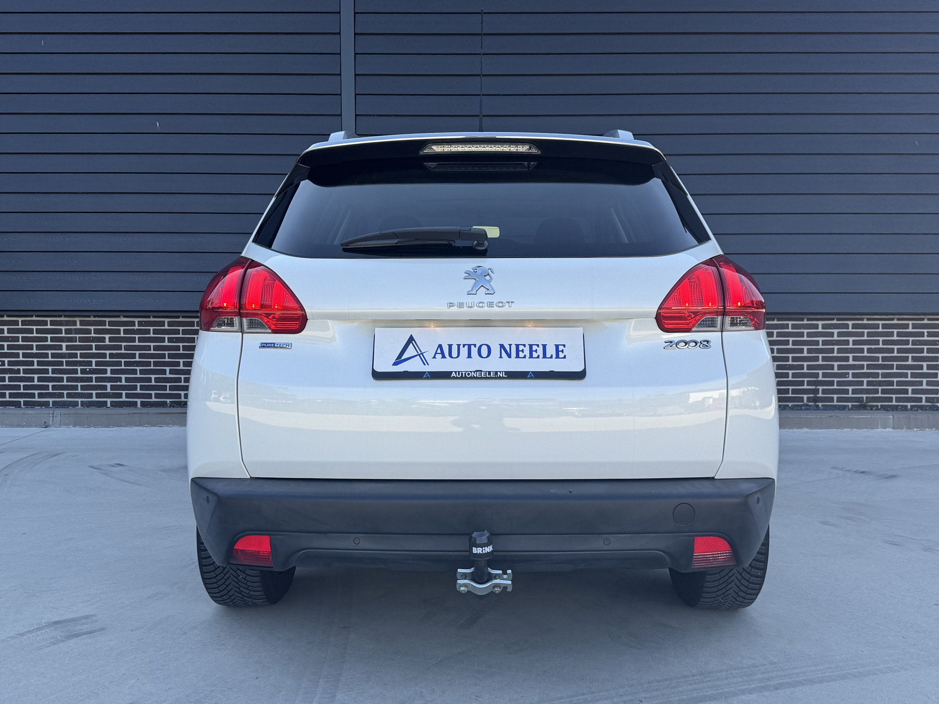 Peugeot 2008 1.2 PureTech Blue Lion