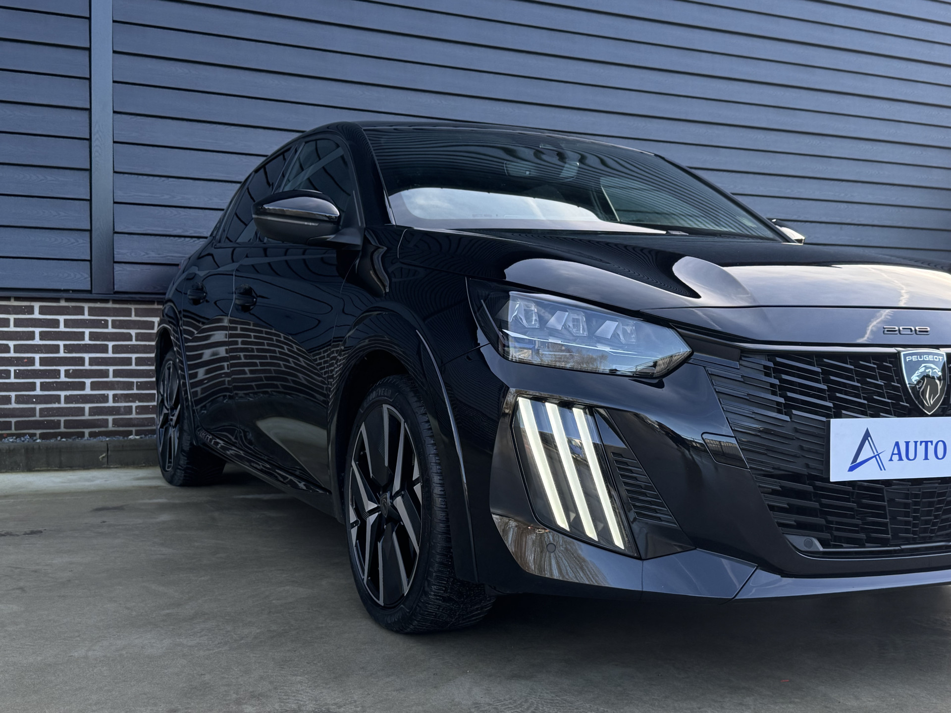 Peugeot 208 Hybrid 145 pk e-DSC6 GT