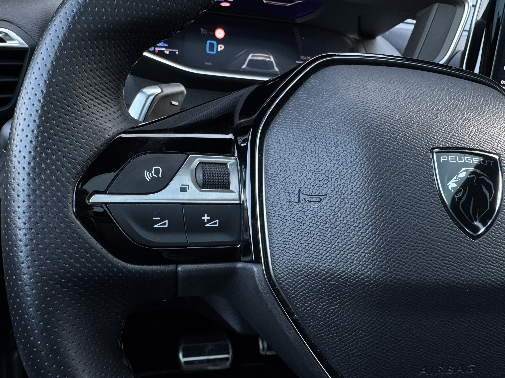 Peugeot 208 Hybrid 145 pk e-DSC6 GT