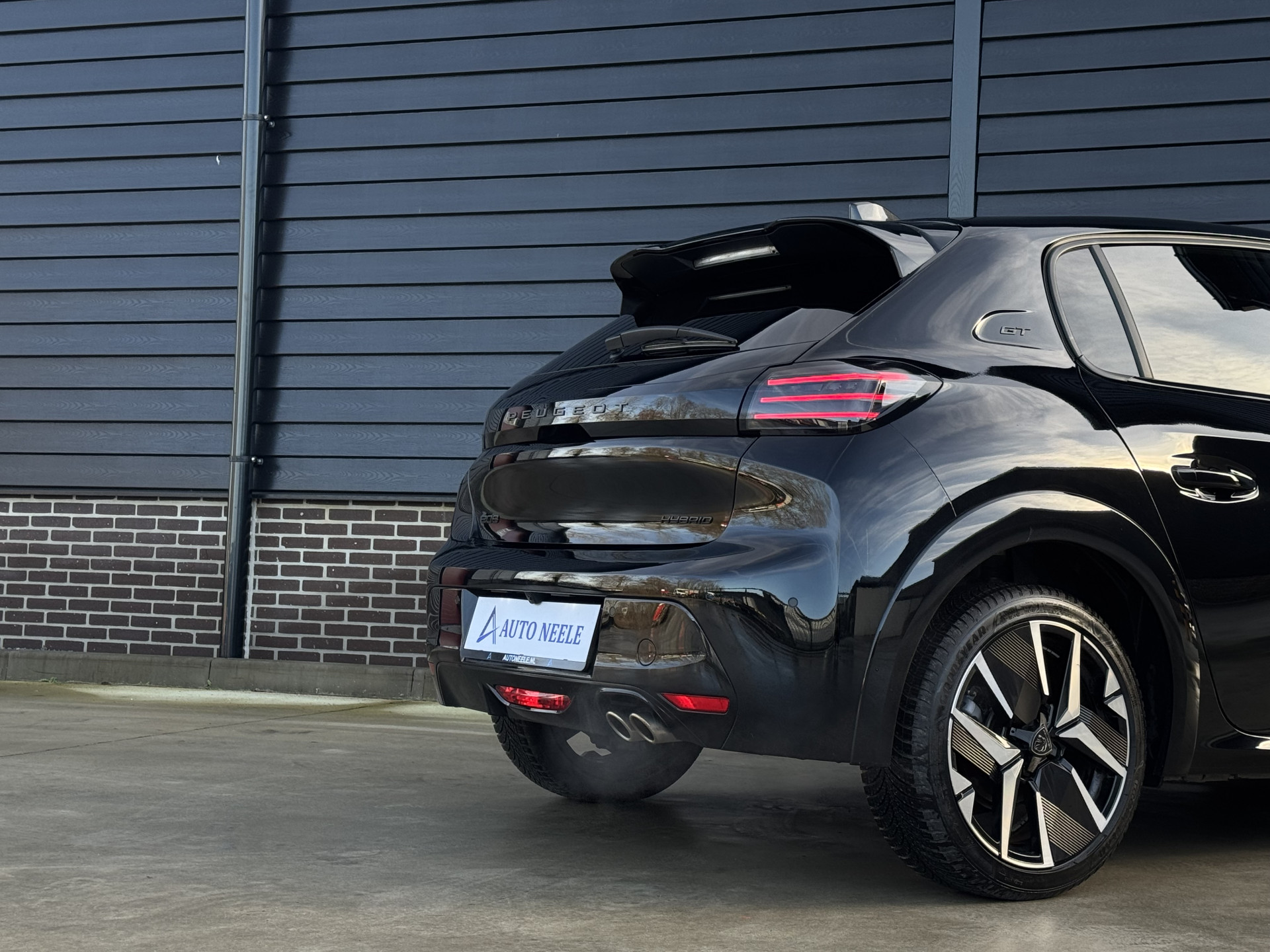 Peugeot 208 Hybrid 145 pk e-DSC6 GT