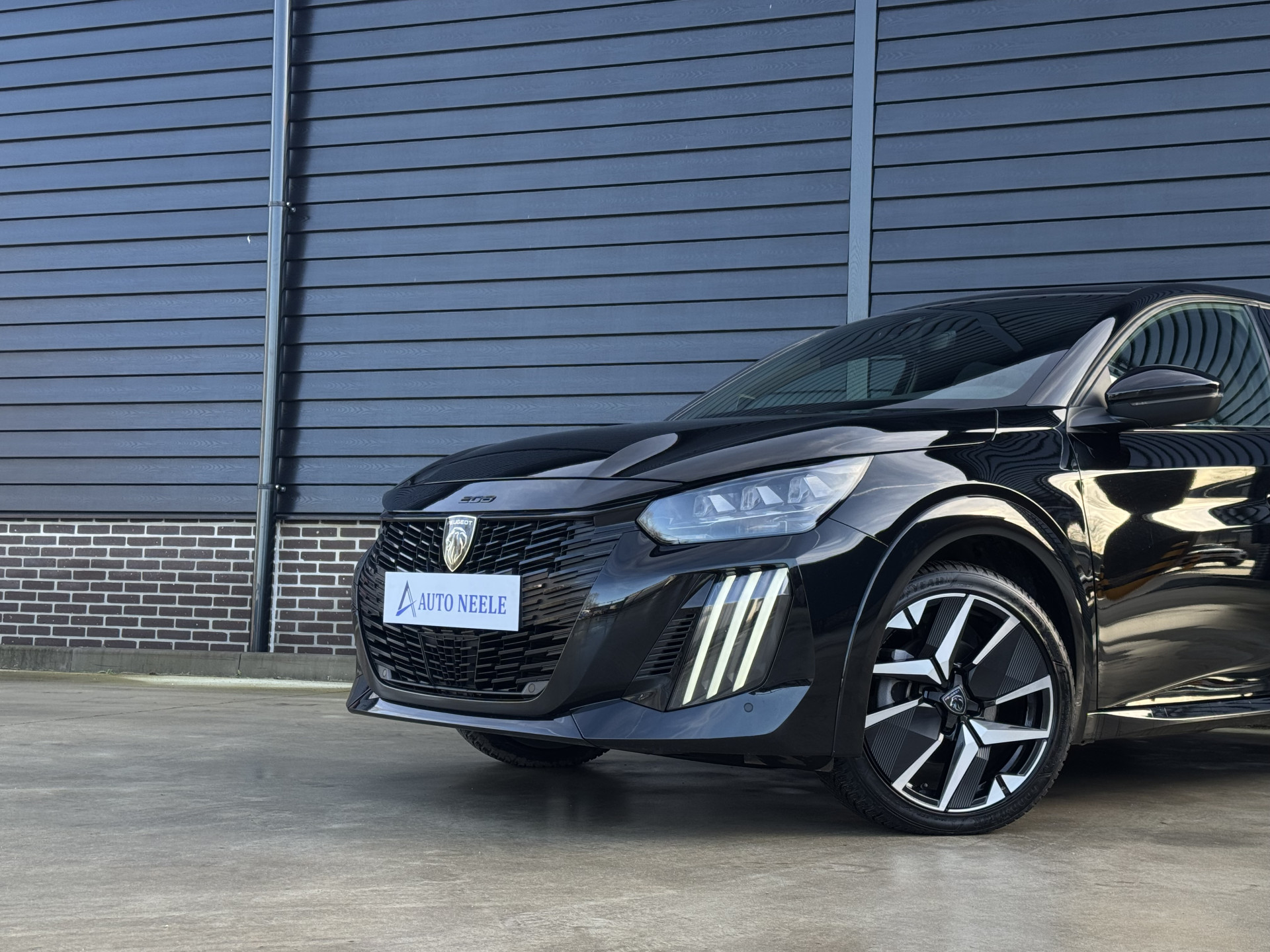 Peugeot 208 Hybrid 145 pk e-DSC6 GT