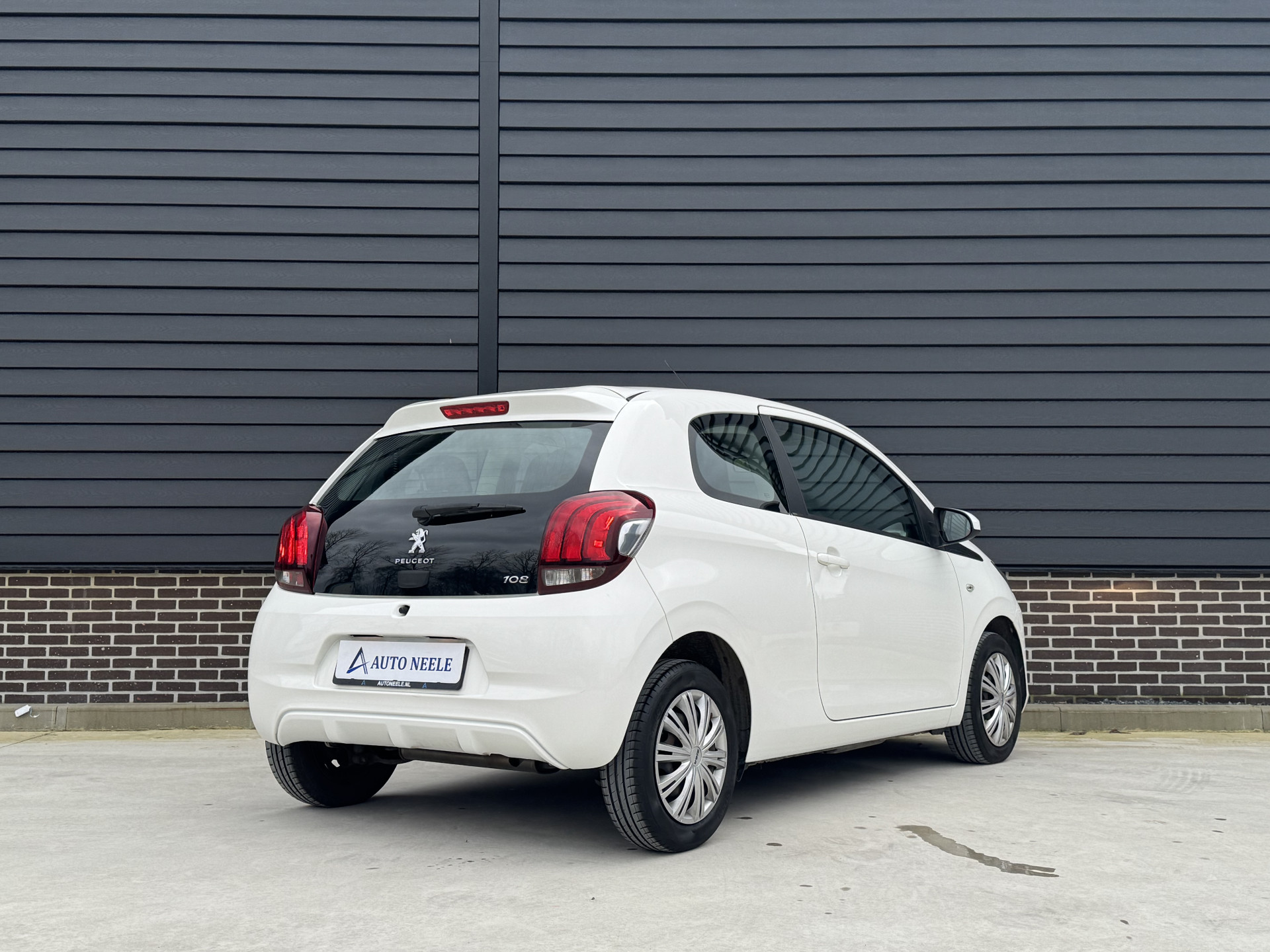 Peugeot 108 1.0 e-VTi 68 pk