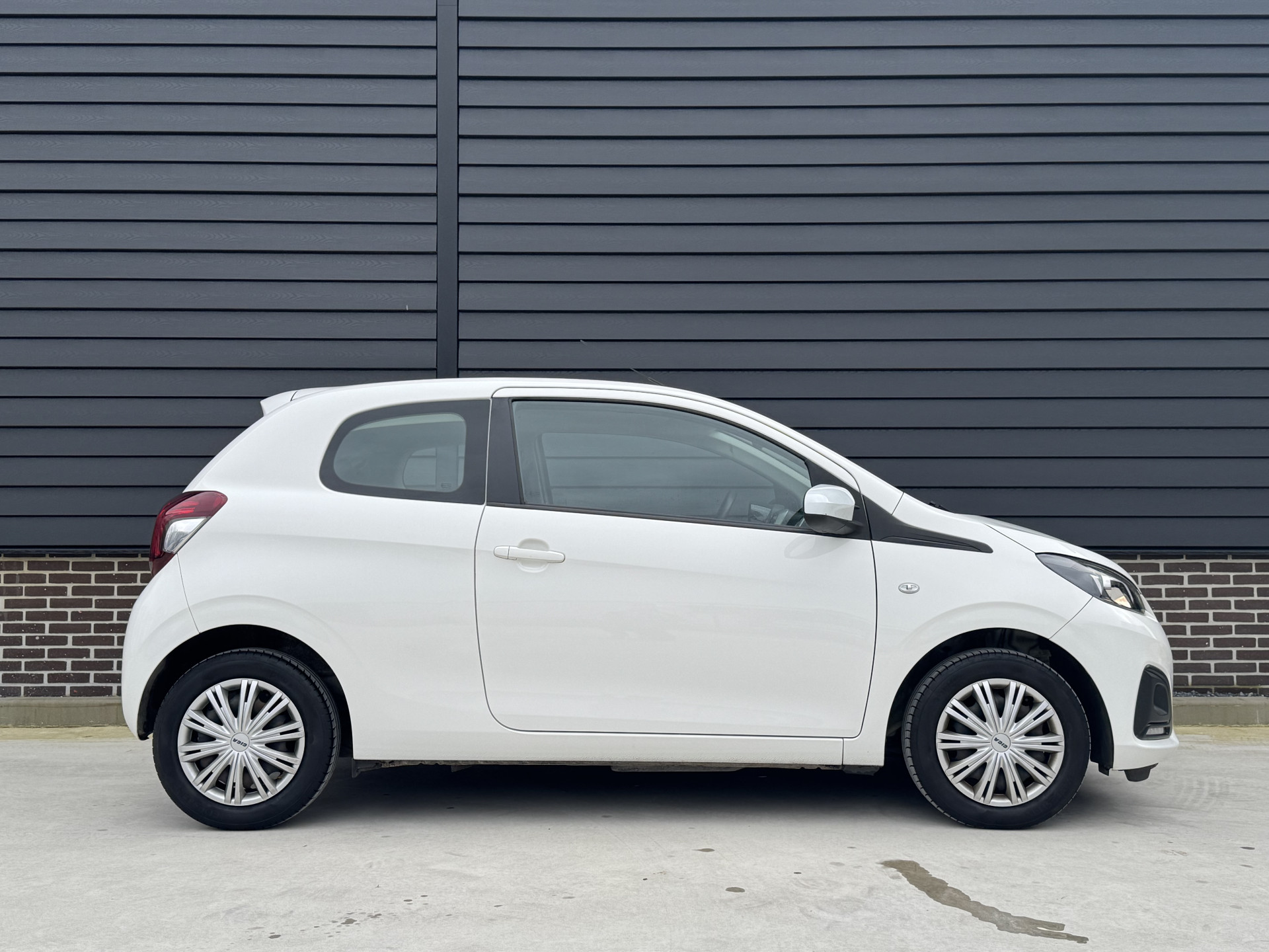 Peugeot 108 1.0 e-VTi 68 pk