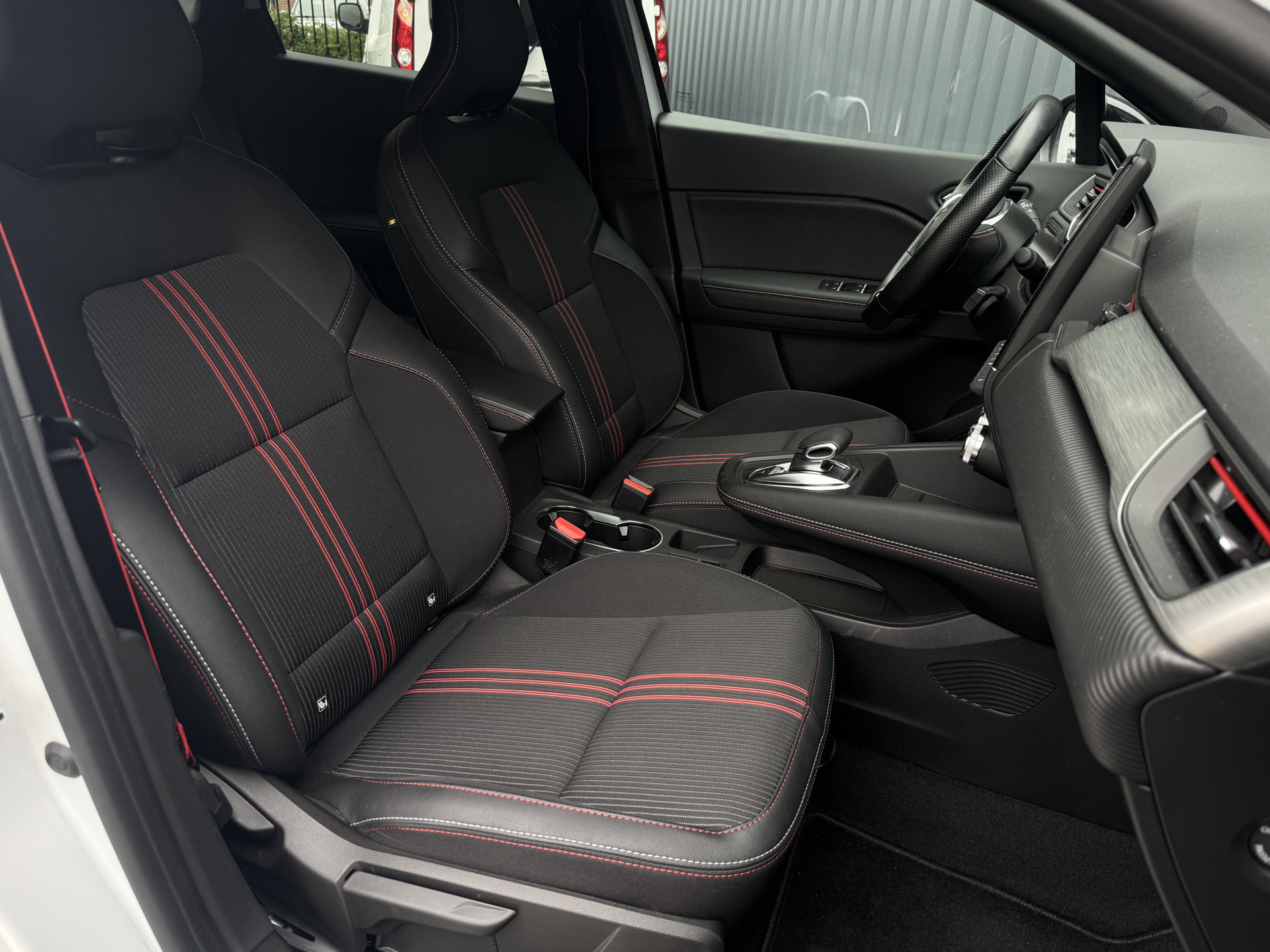Renault Captur 1.6 E-Tech Plug-in Hybrid 160 PK R.S. Line
