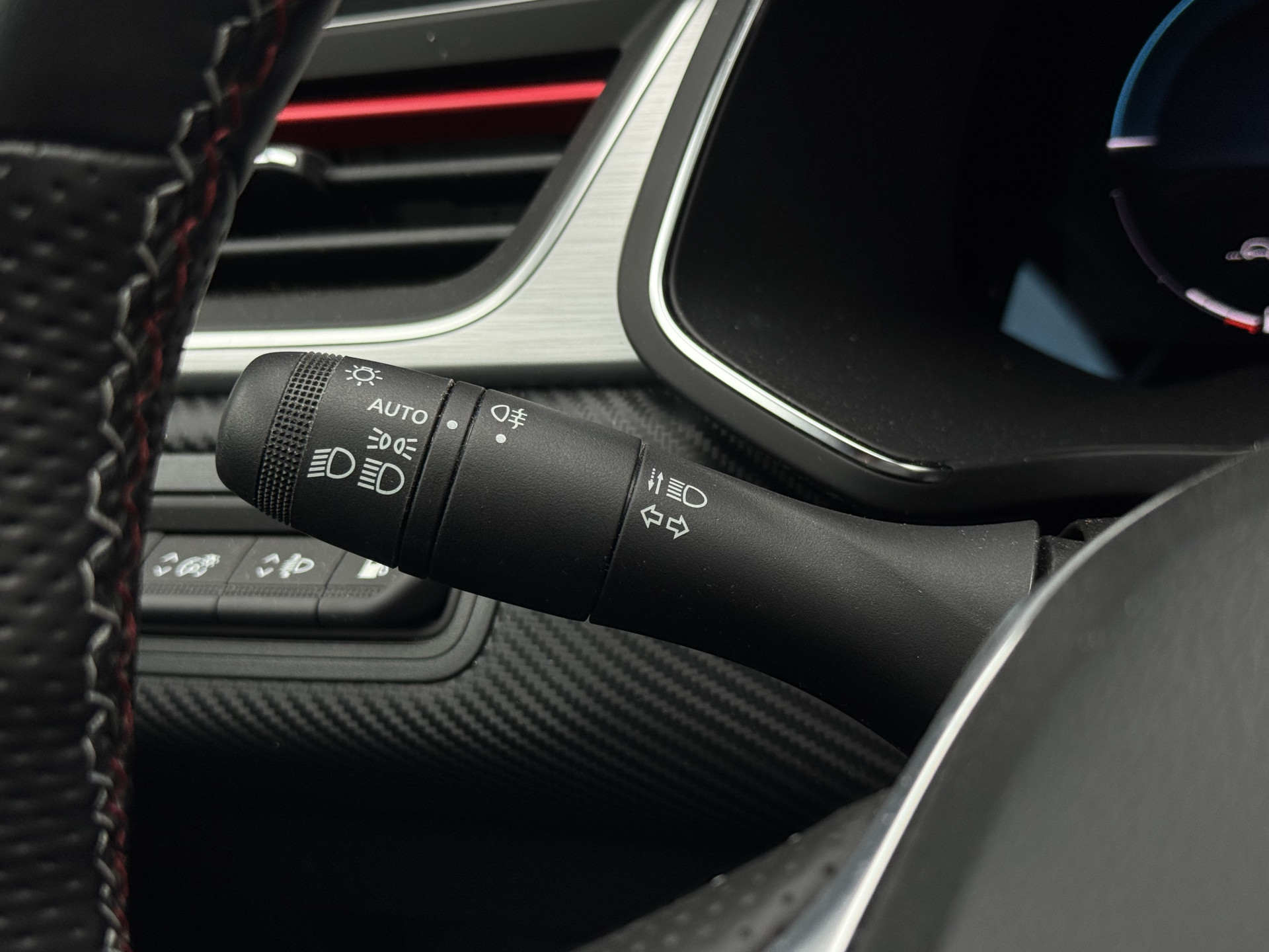 Renault Captur 1.6 E-Tech Plug-in Hybrid 160 PK R.S. Line