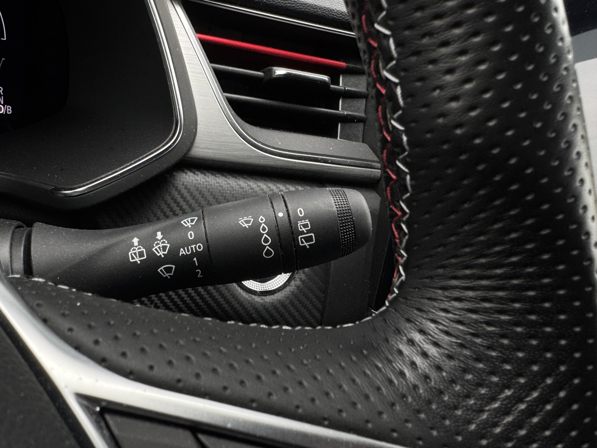 Renault Captur 1.6 E-Tech Plug-in Hybrid 160 PK R.S. Line