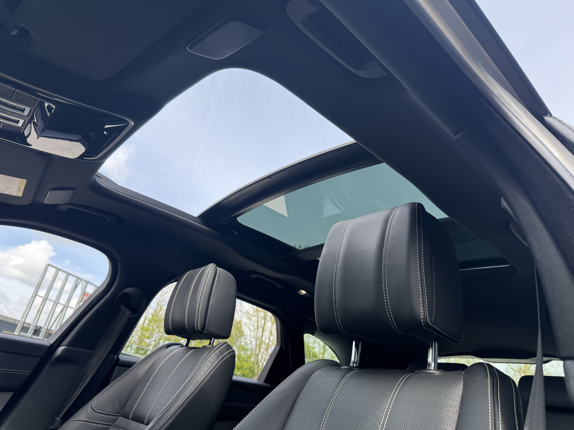 Land Rover Range Rover Velar 2.0 P400e R-Dynamic HSE