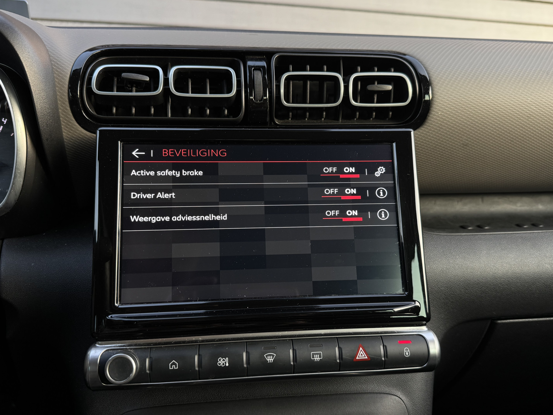 Citroën C3 Aircross 1.2 130 pk Automaat Shine Pack