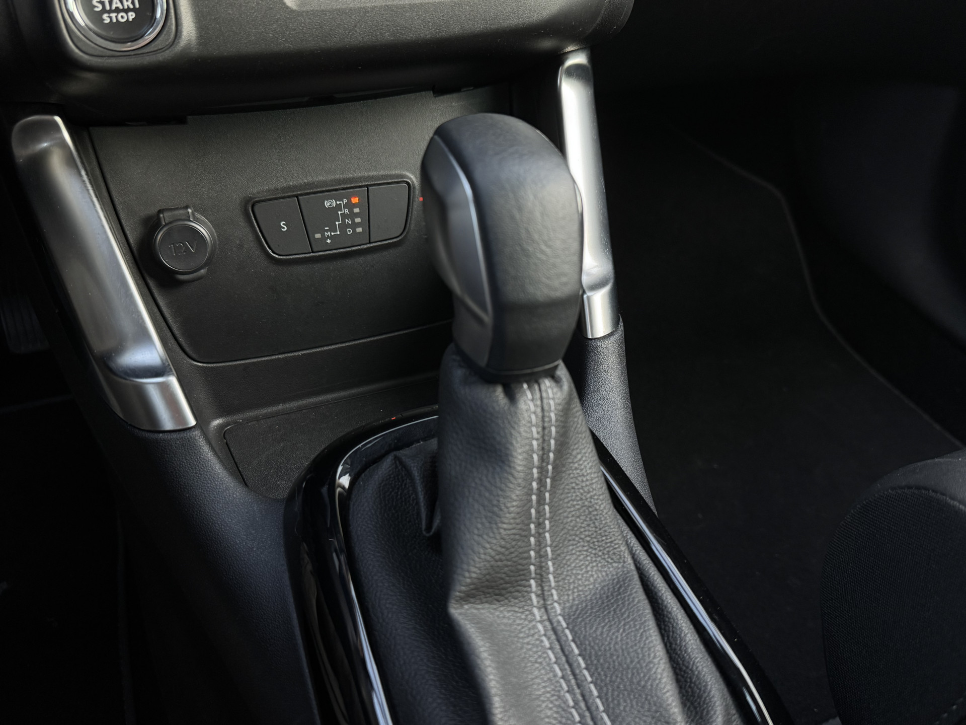 Citroën C3 Aircross 1.2 130 pk Automaat Shine Pack