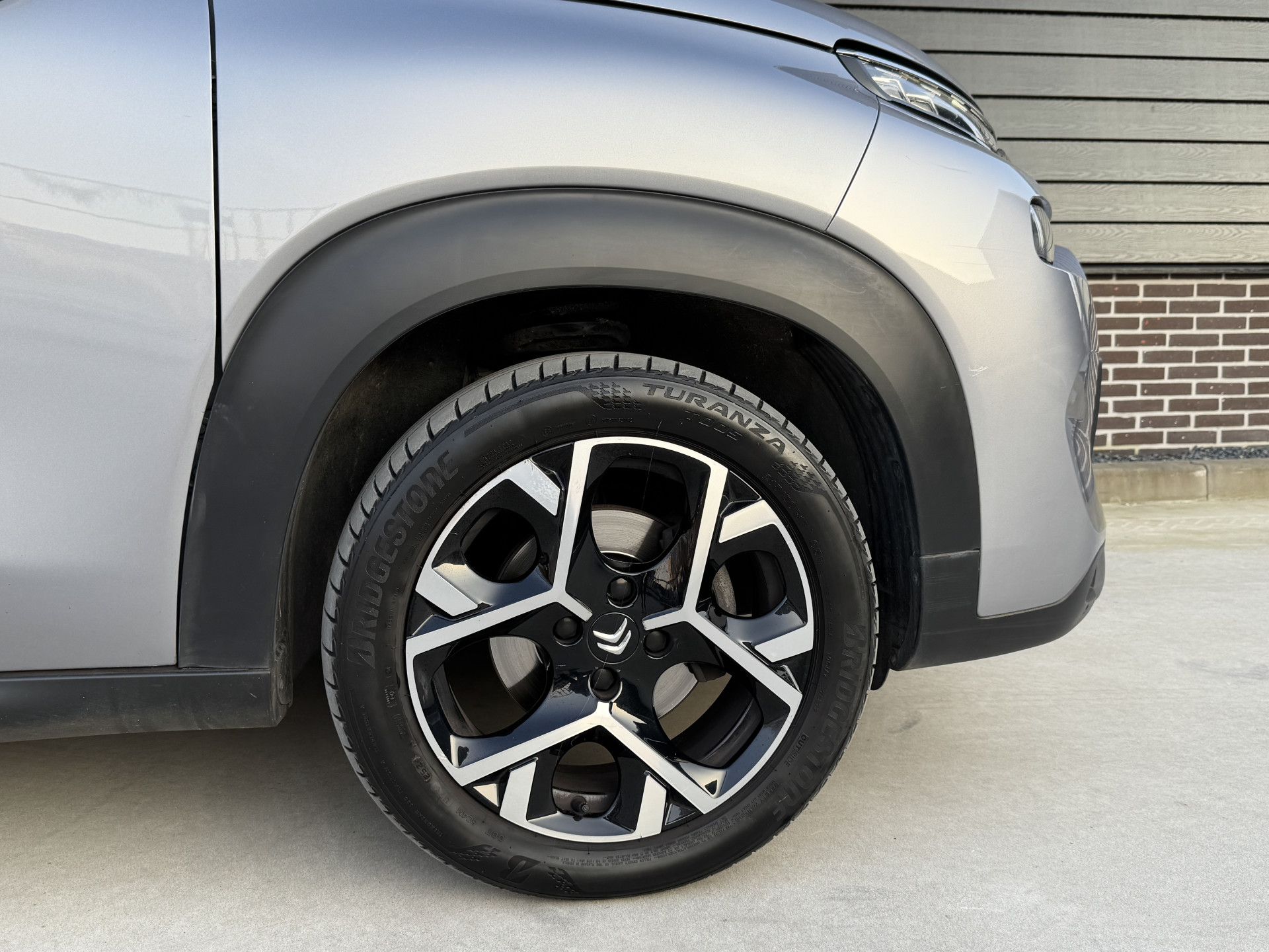 Citroën C3 Aircross 1.2 130 pk Automaat Shine Pack