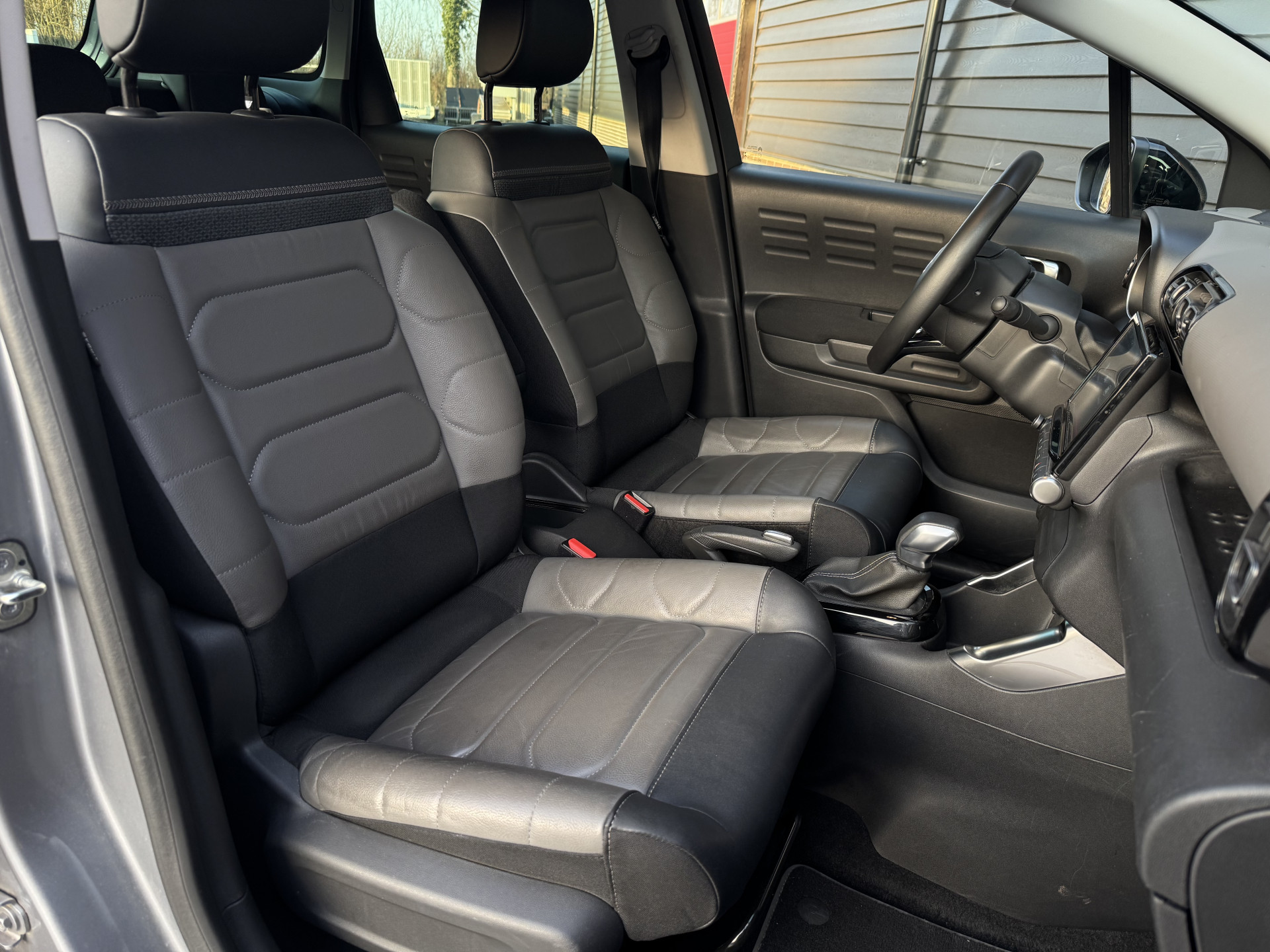 Citroën C3 Aircross 1.2 130 pk Automaat Shine Pack