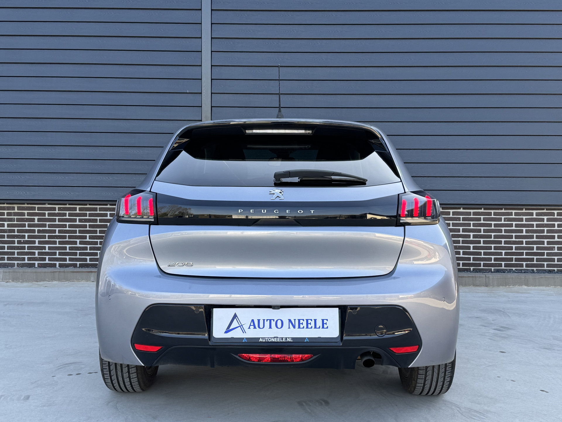 Peugeot 208 1.2 Allure 100 pk