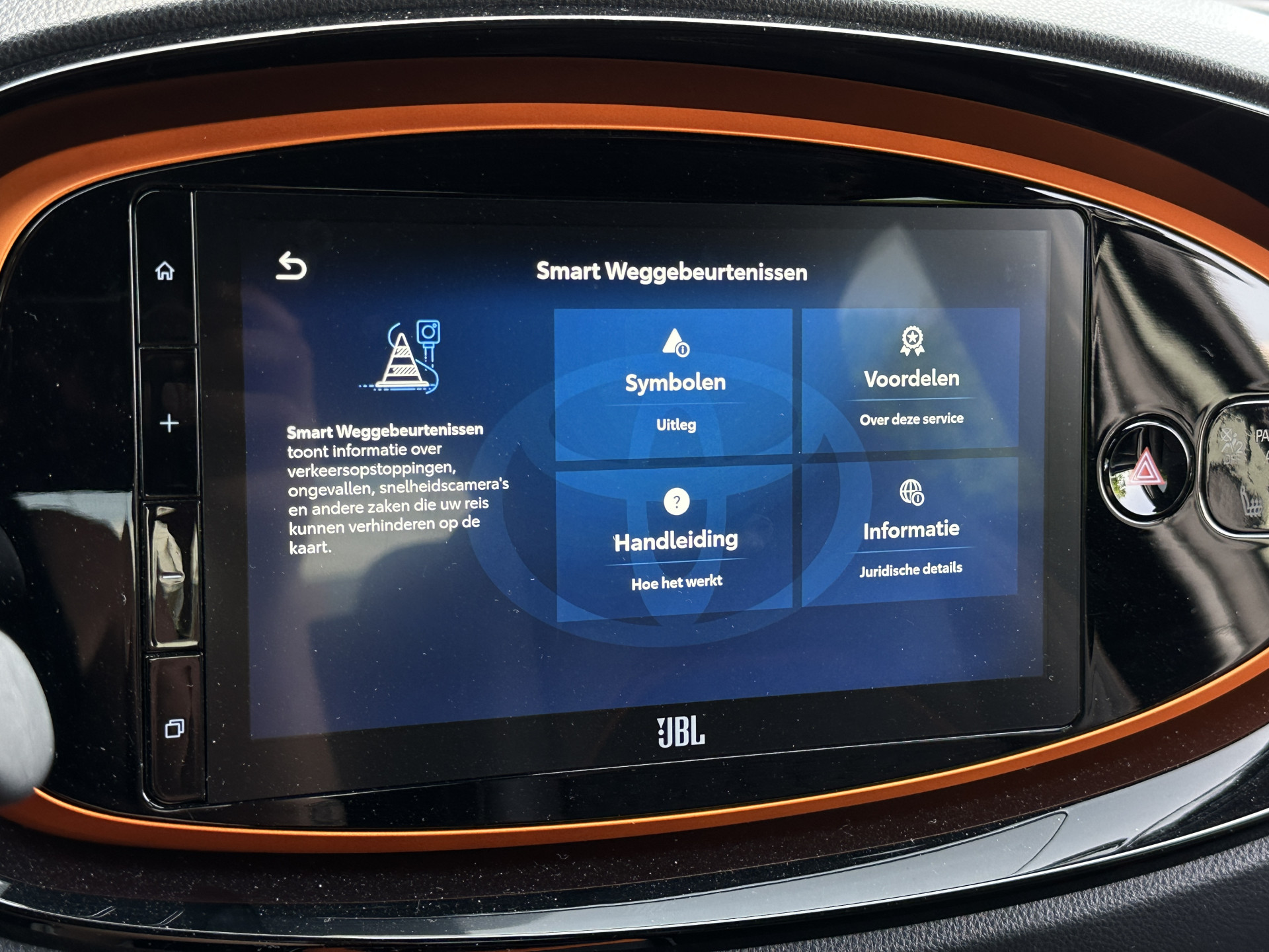 Toyota Aygo X 1.0 VVT-i S-CVT Limited