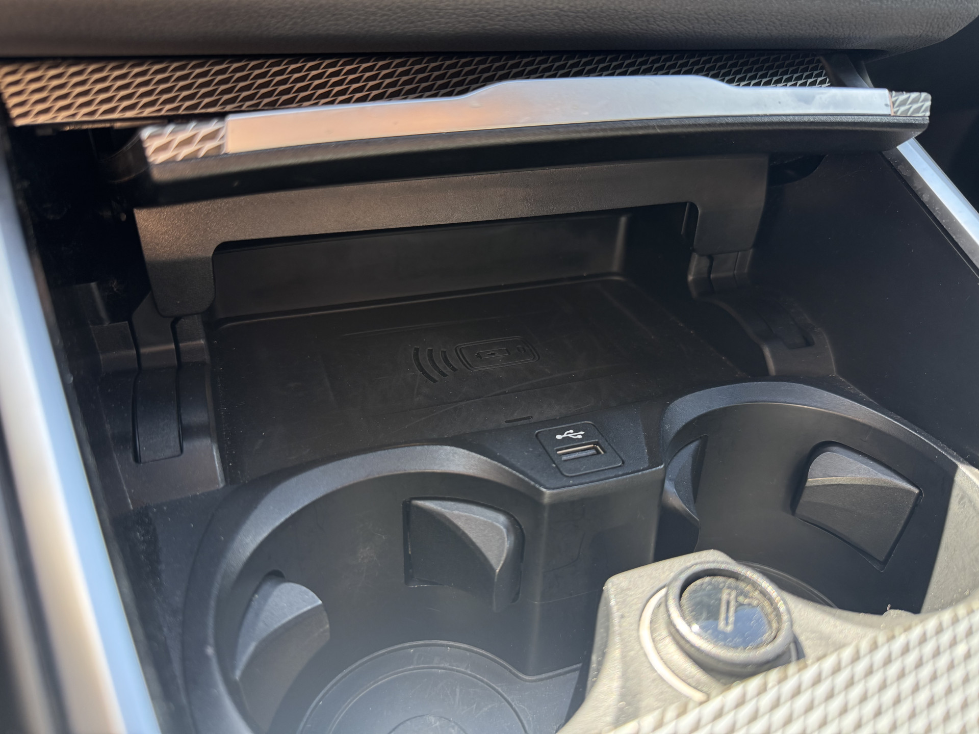 BMW 3-serie 330e M Sport 292 pk