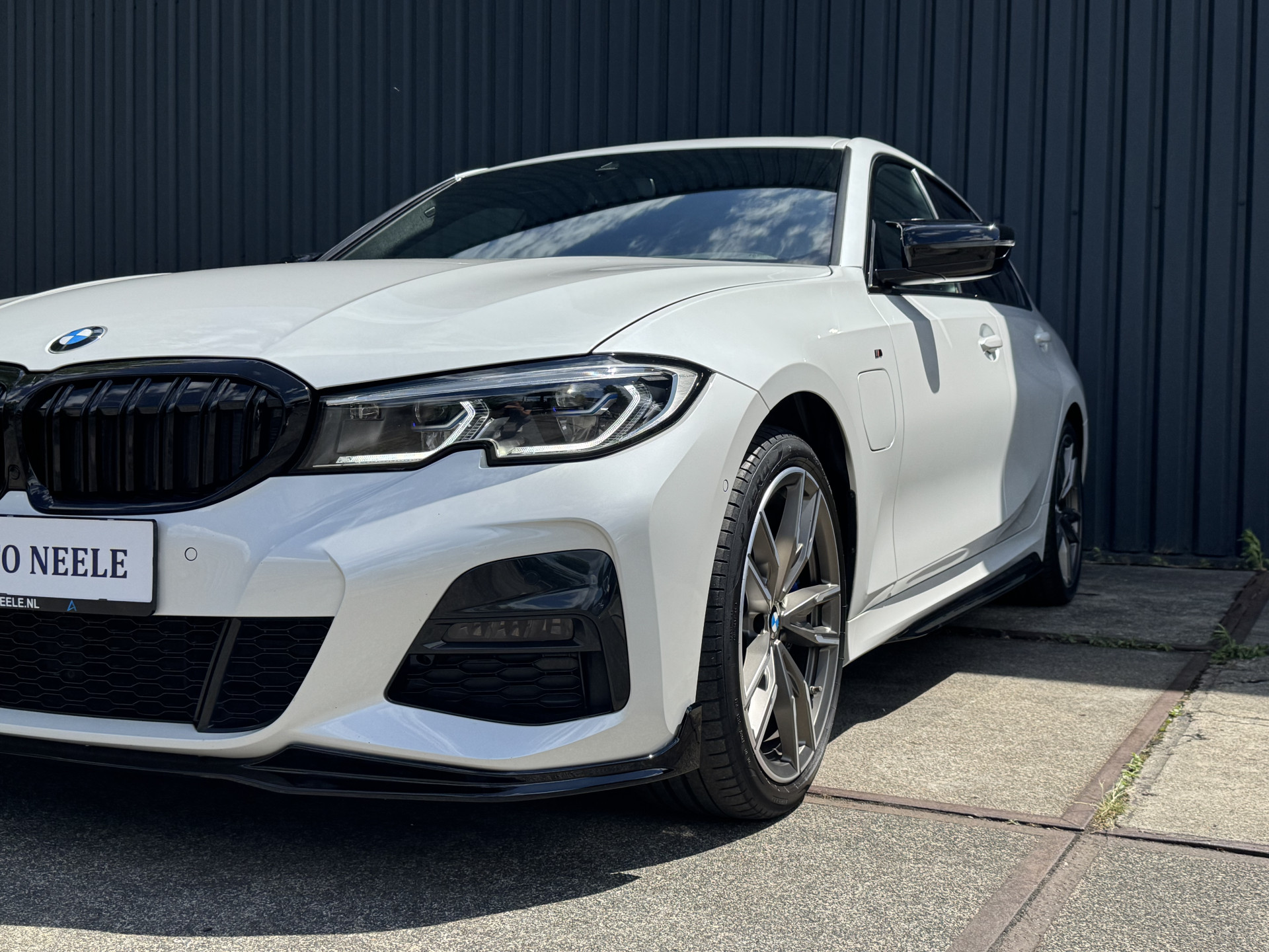 BMW 3-serie 330e M Sport 292 pk