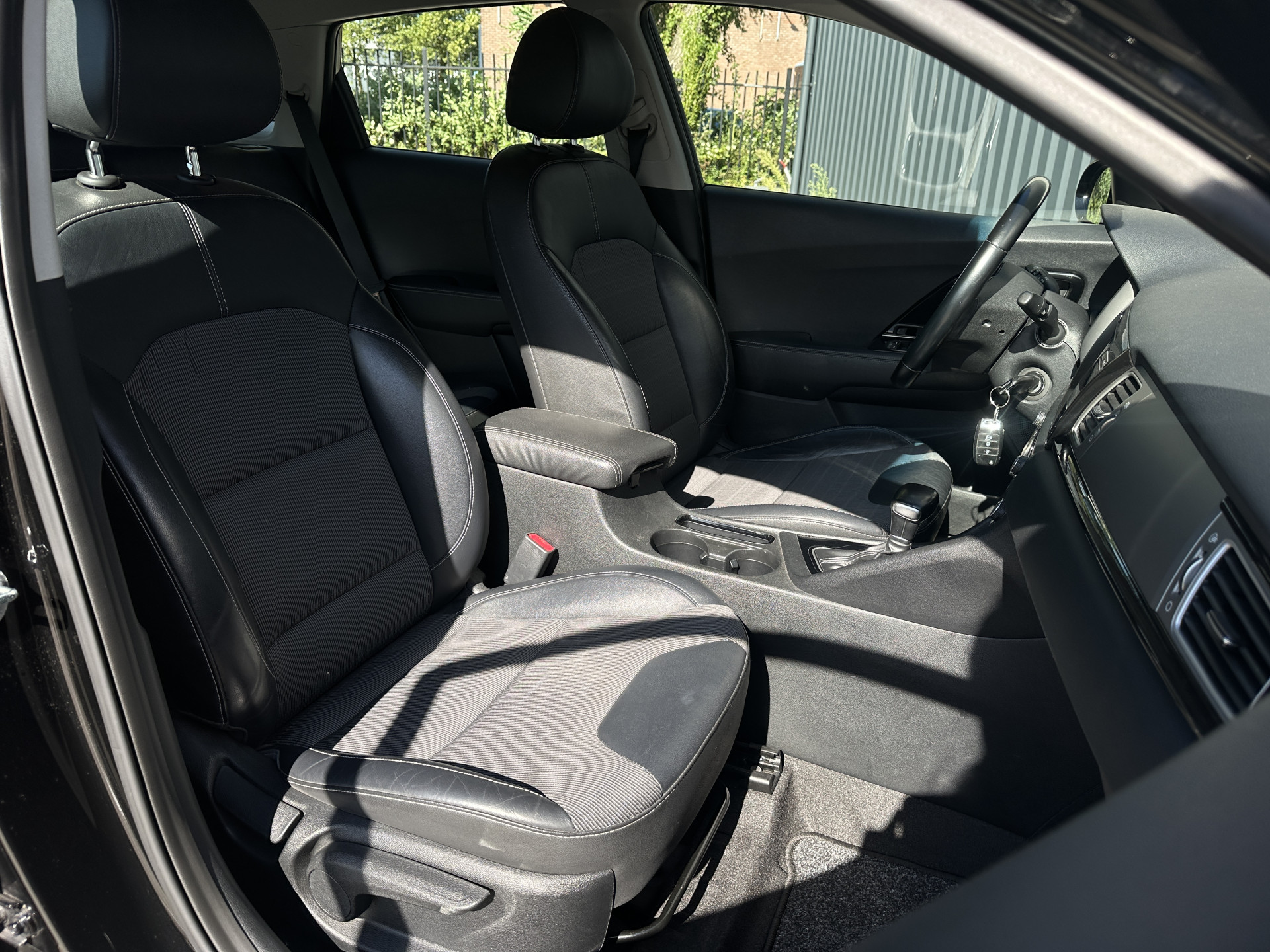Kia Niro 1.6 GDi 141 pk Hybrid DynamicLine