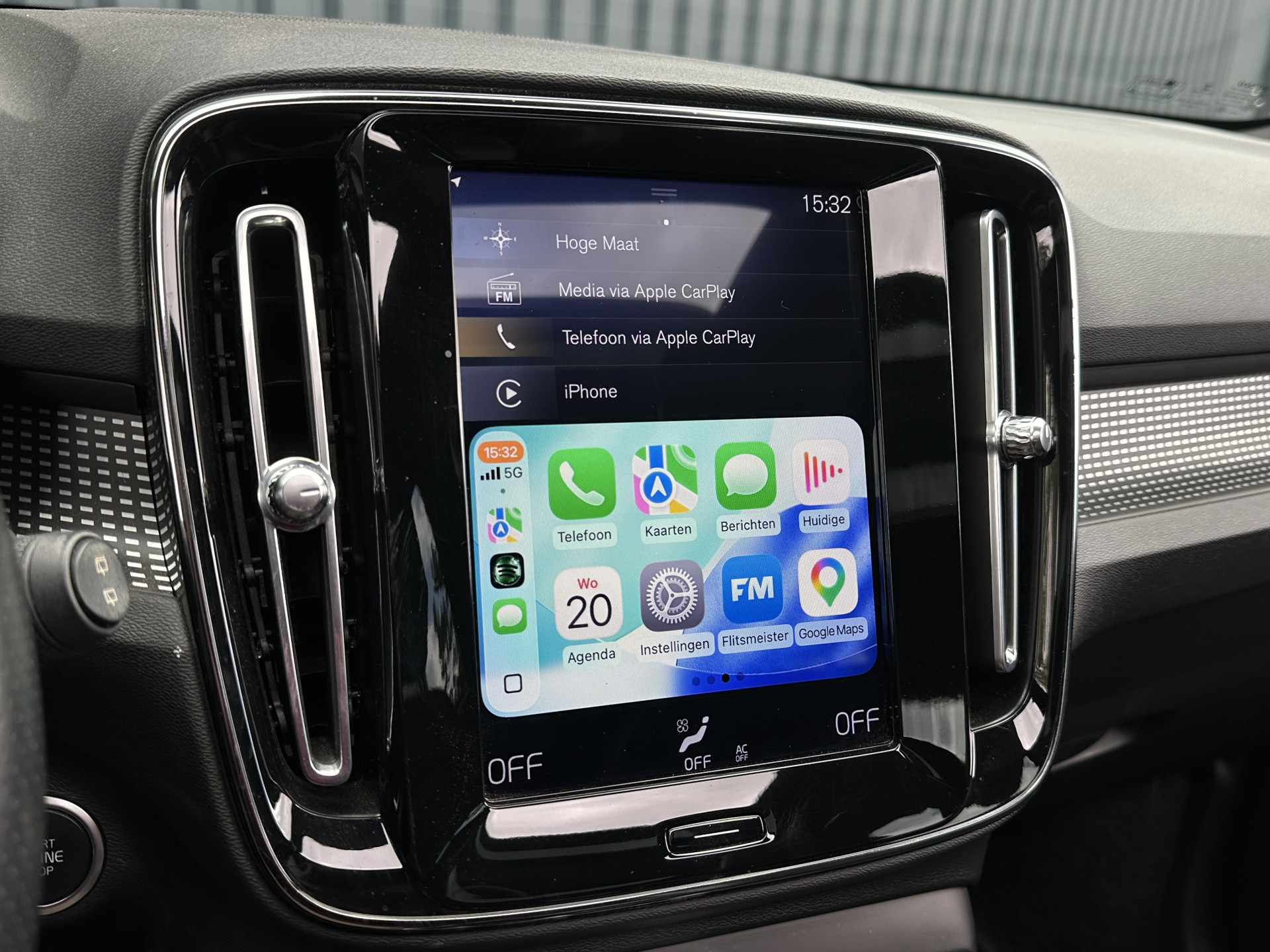 Volvo XC40 1.5 T5 262 pk Recharge R-Design
