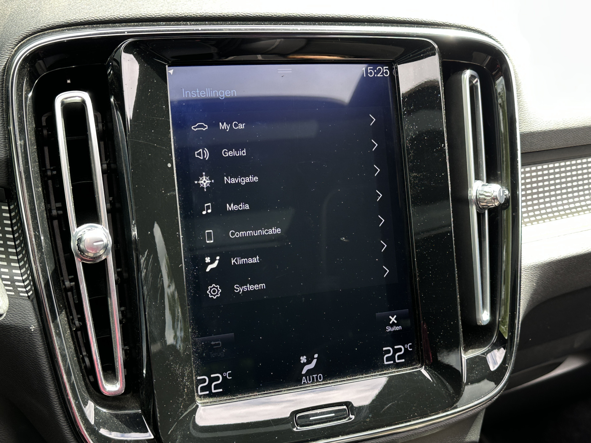 Volvo XC40 1.5 T5 262 pk Recharge R-Design