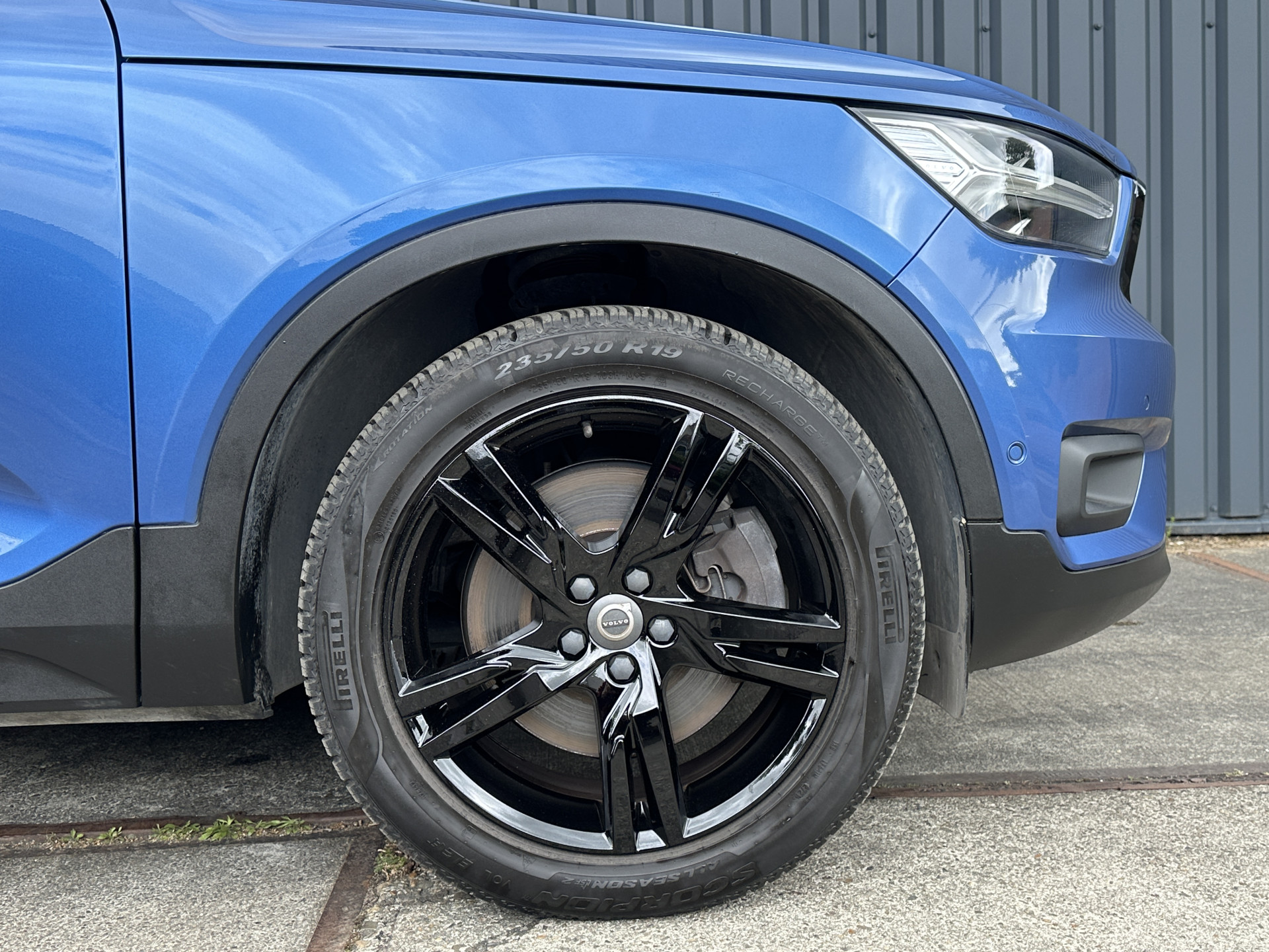 Volvo XC40 1.5 T5 262 pk Recharge R-Design