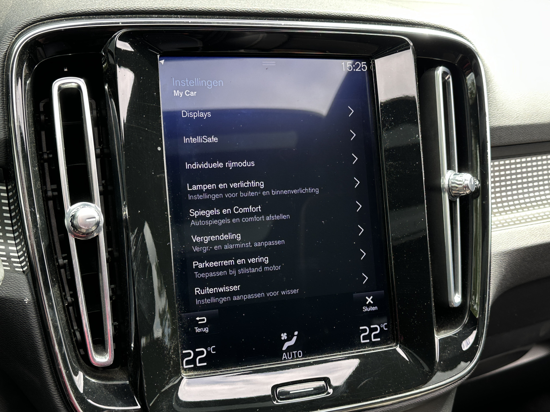 Volvo XC40 1.5 T5 262 pk Recharge R-Design