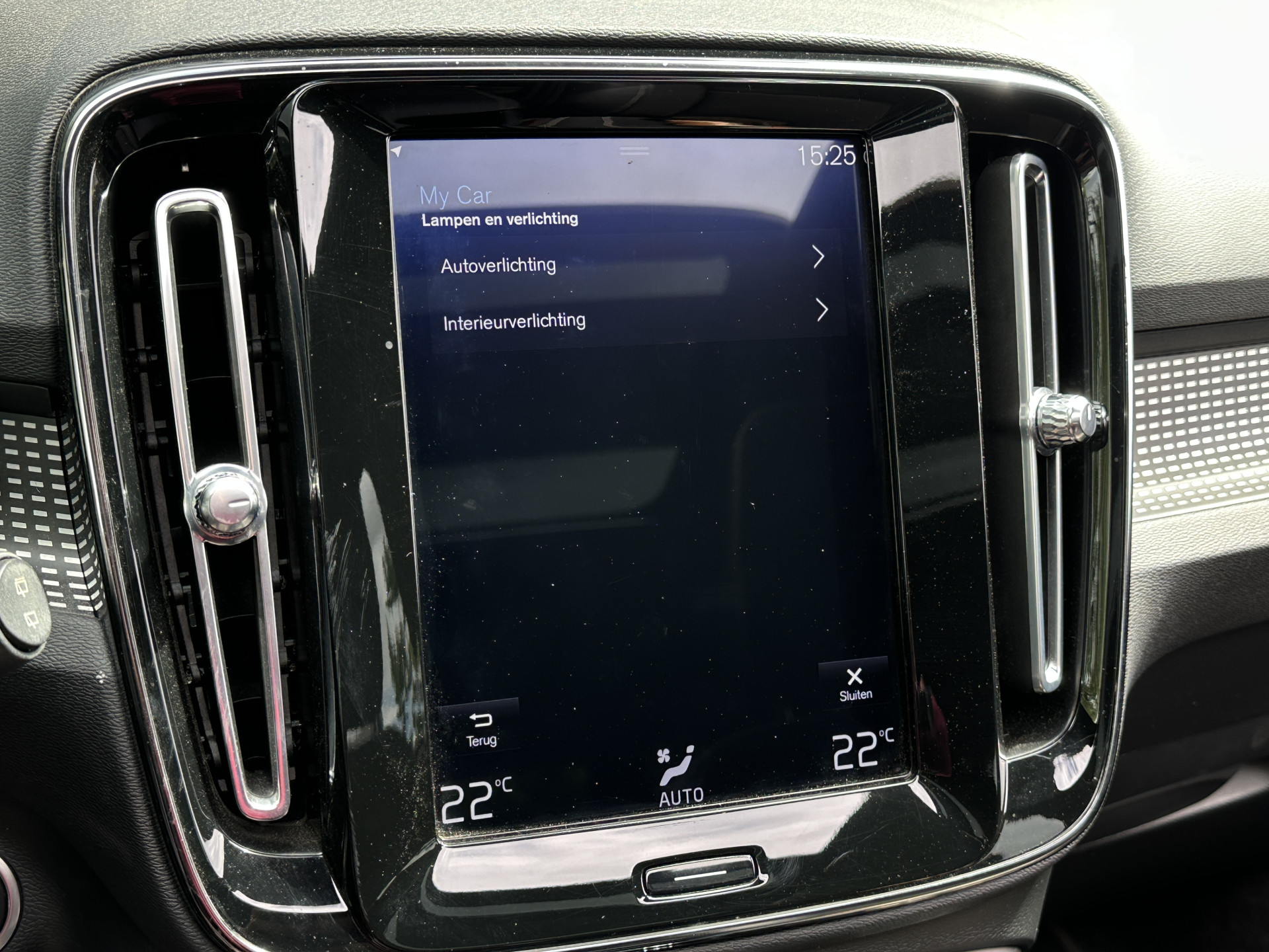 Volvo XC40 1.5 T5 262 pk Recharge R-Design