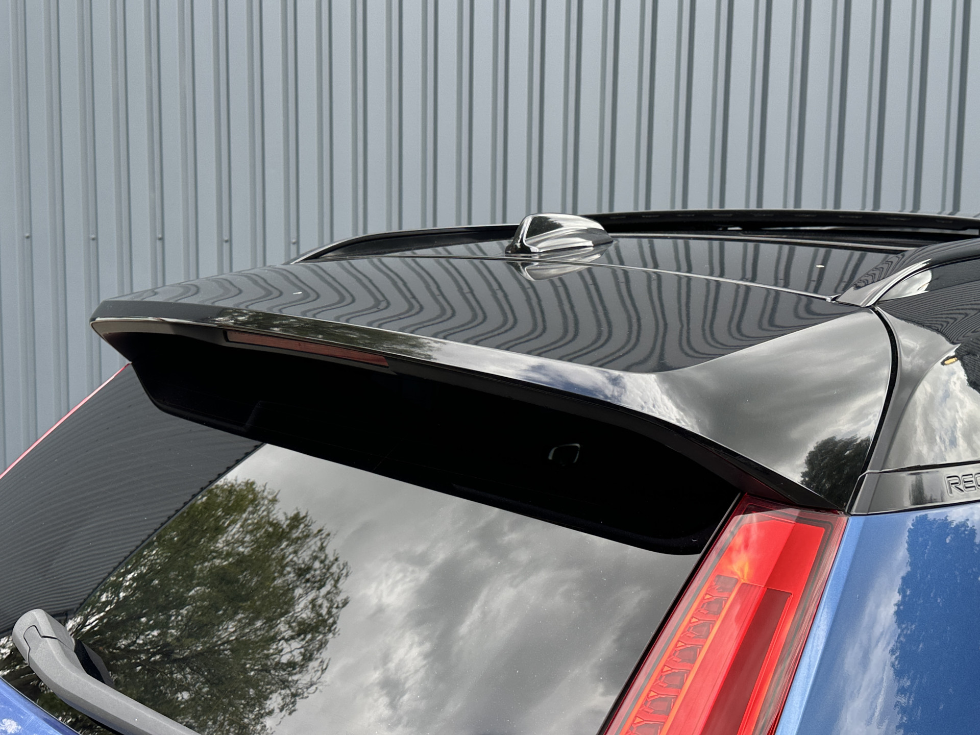 Volvo XC40 1.5 T5 262 pk Recharge R-Design