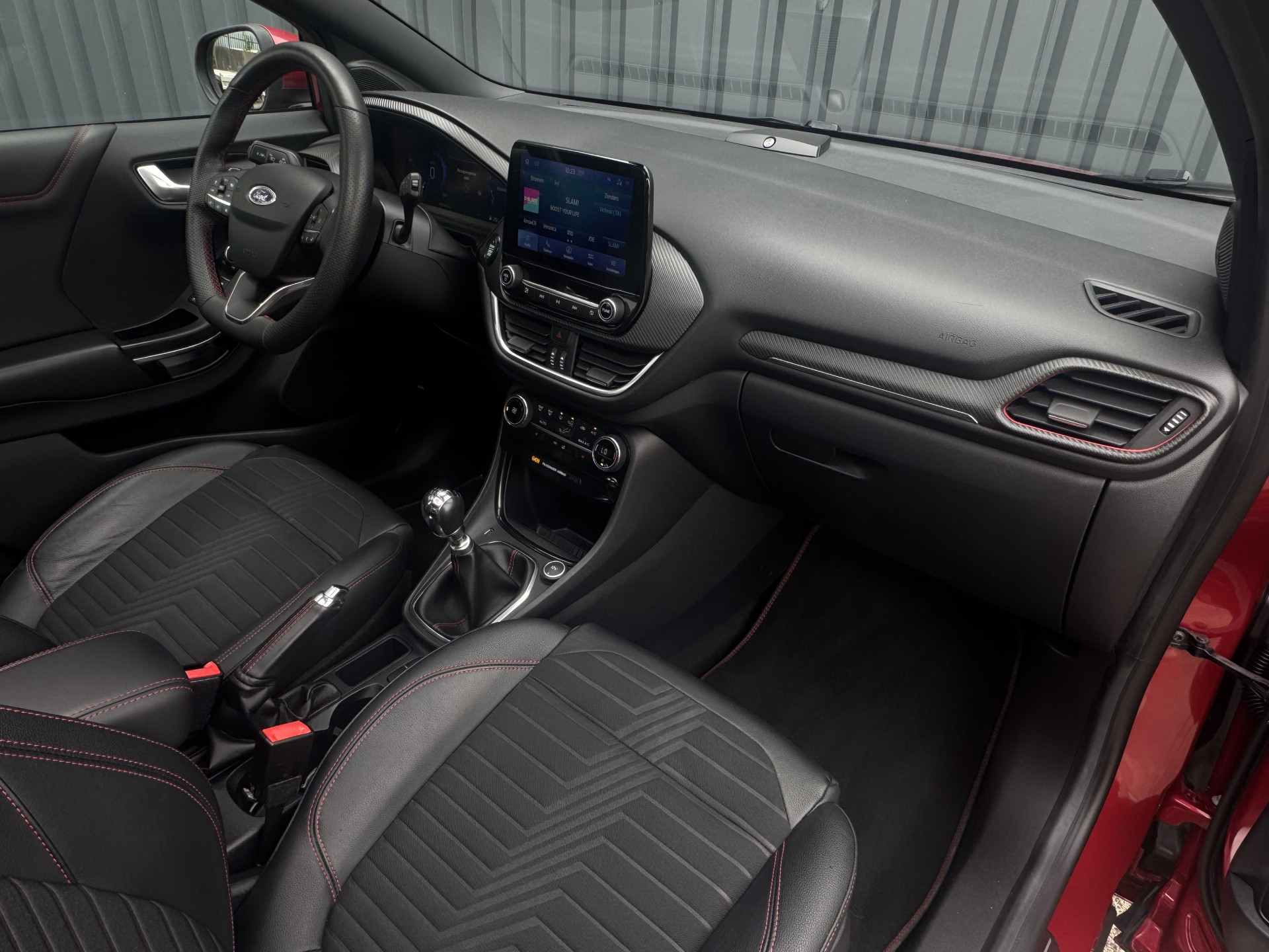 Ford Puma 1.0 EcoBoost 155 pk Hybrid ST-Line X