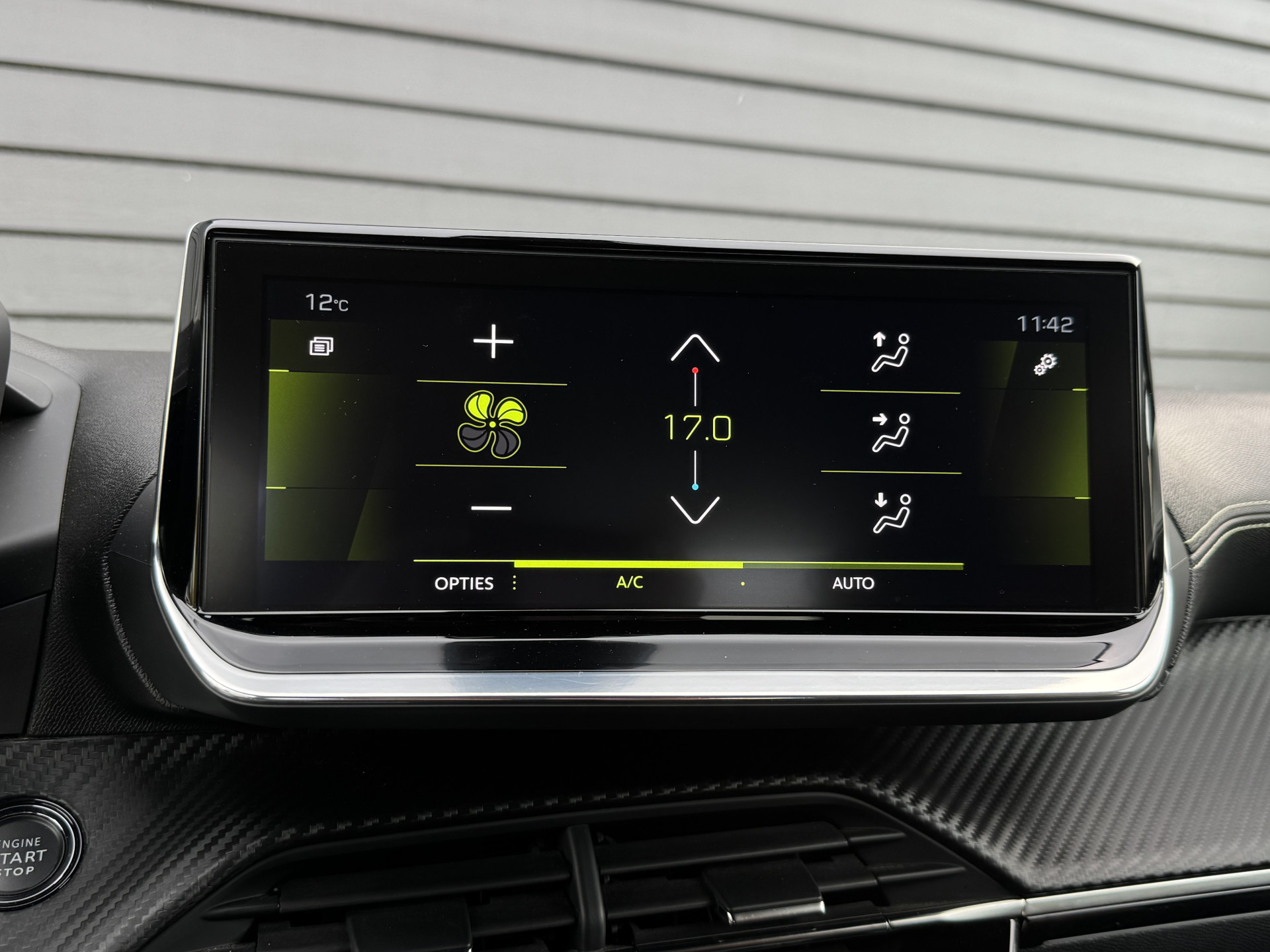 Peugeot 208 1.2 130 pk GT