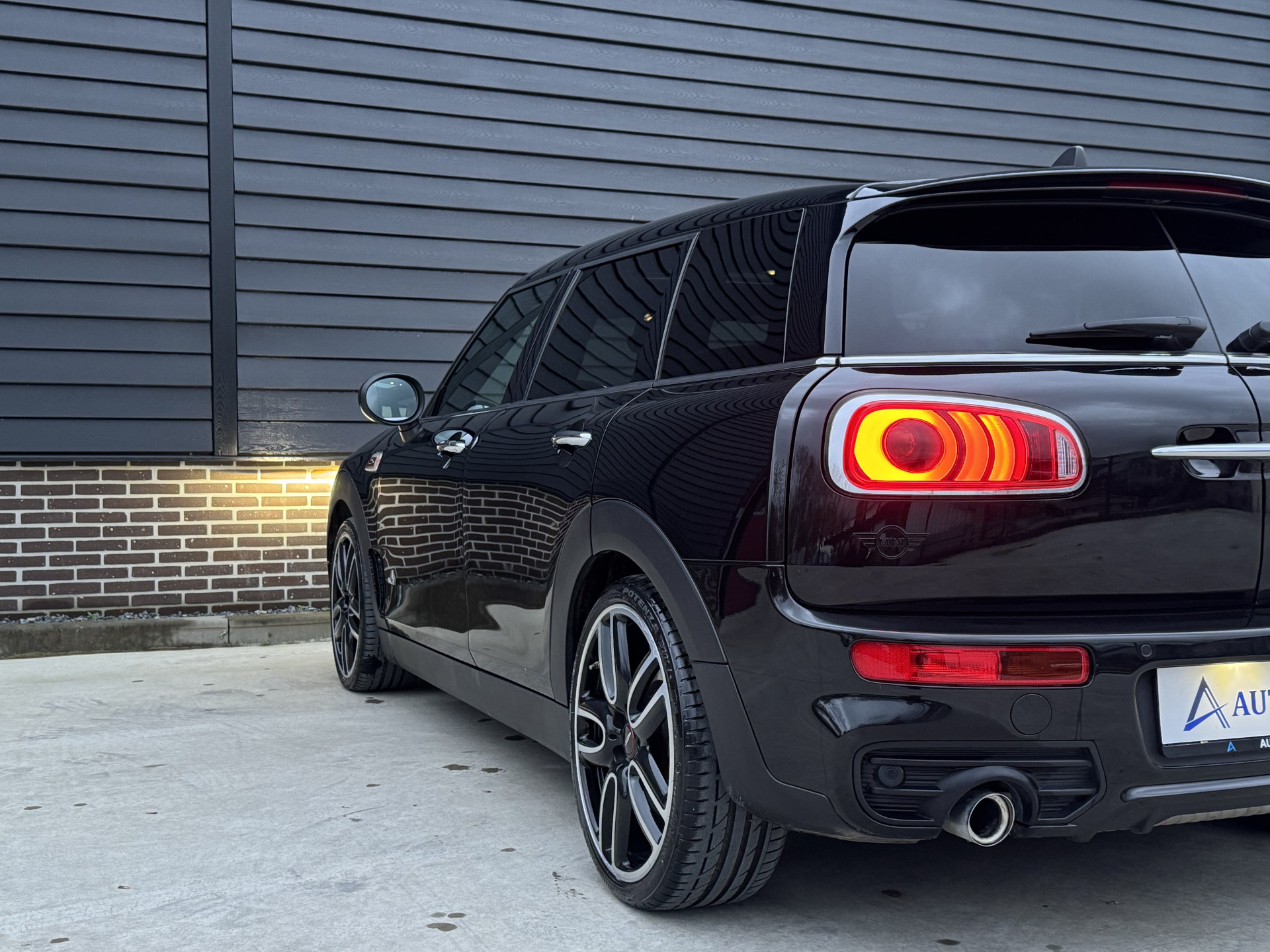 MINI Clubman 2.0 John Cooper Works 232 PK ALL4