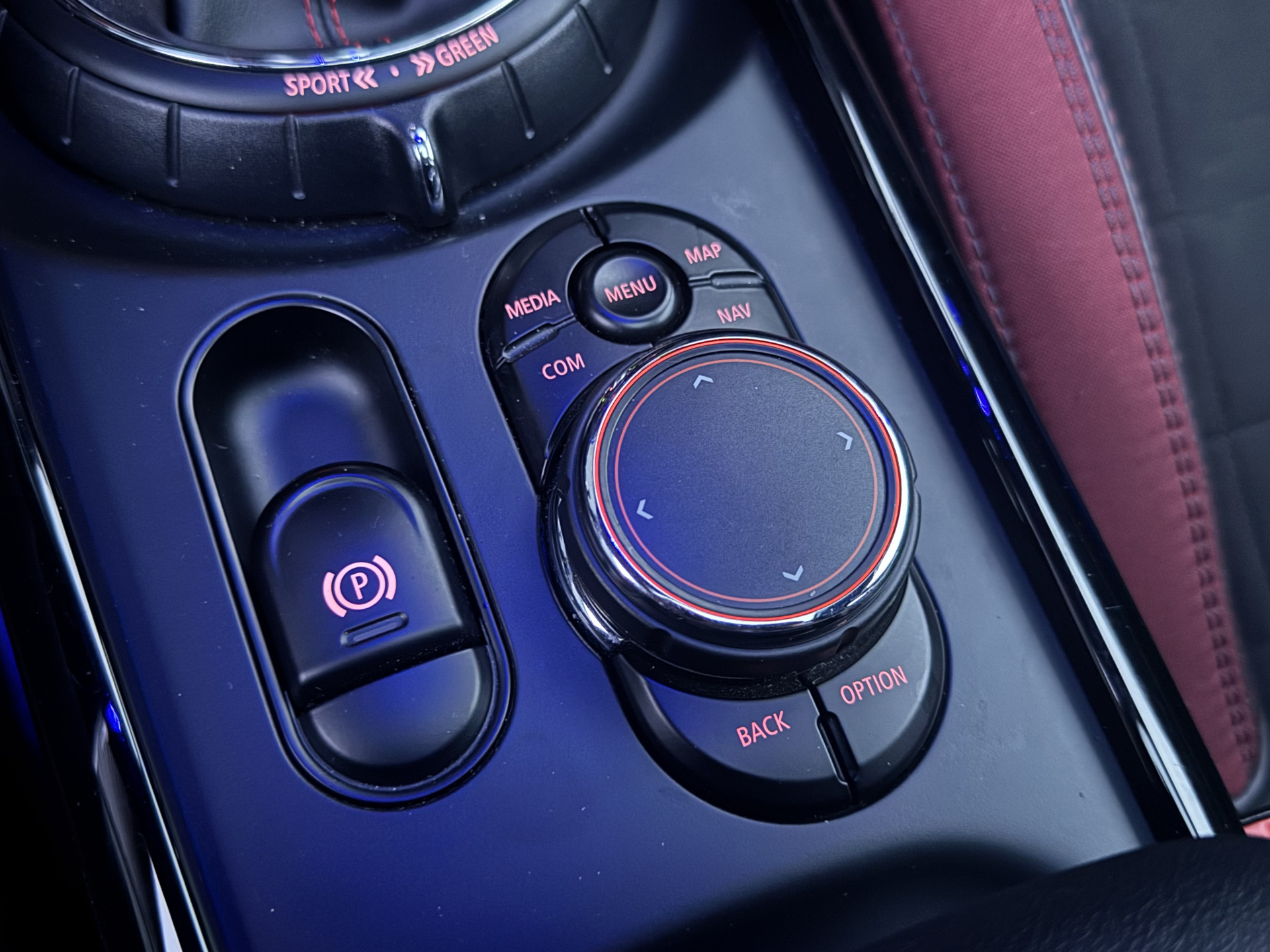 MINI Clubman 2.0 John Cooper Works 232 PK ALL4