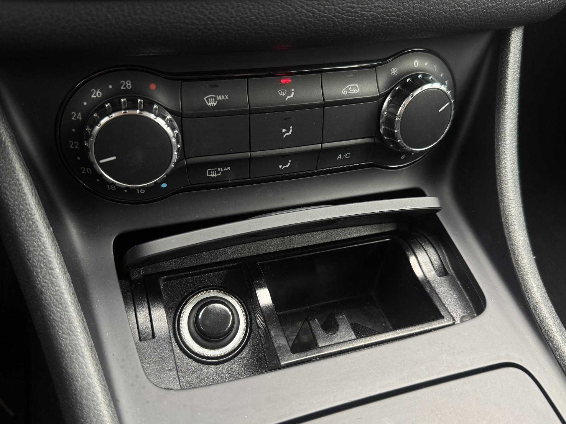 Mercedes-Benz GLA 200 Ambition 156 pk