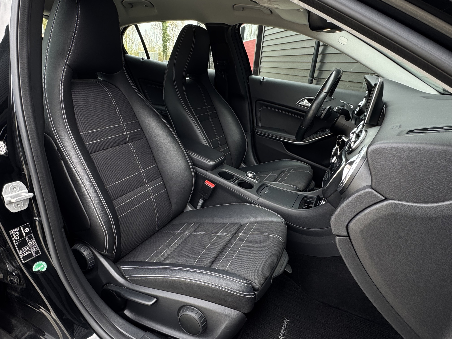 Mercedes-Benz GLA 200 Ambition 156 pk