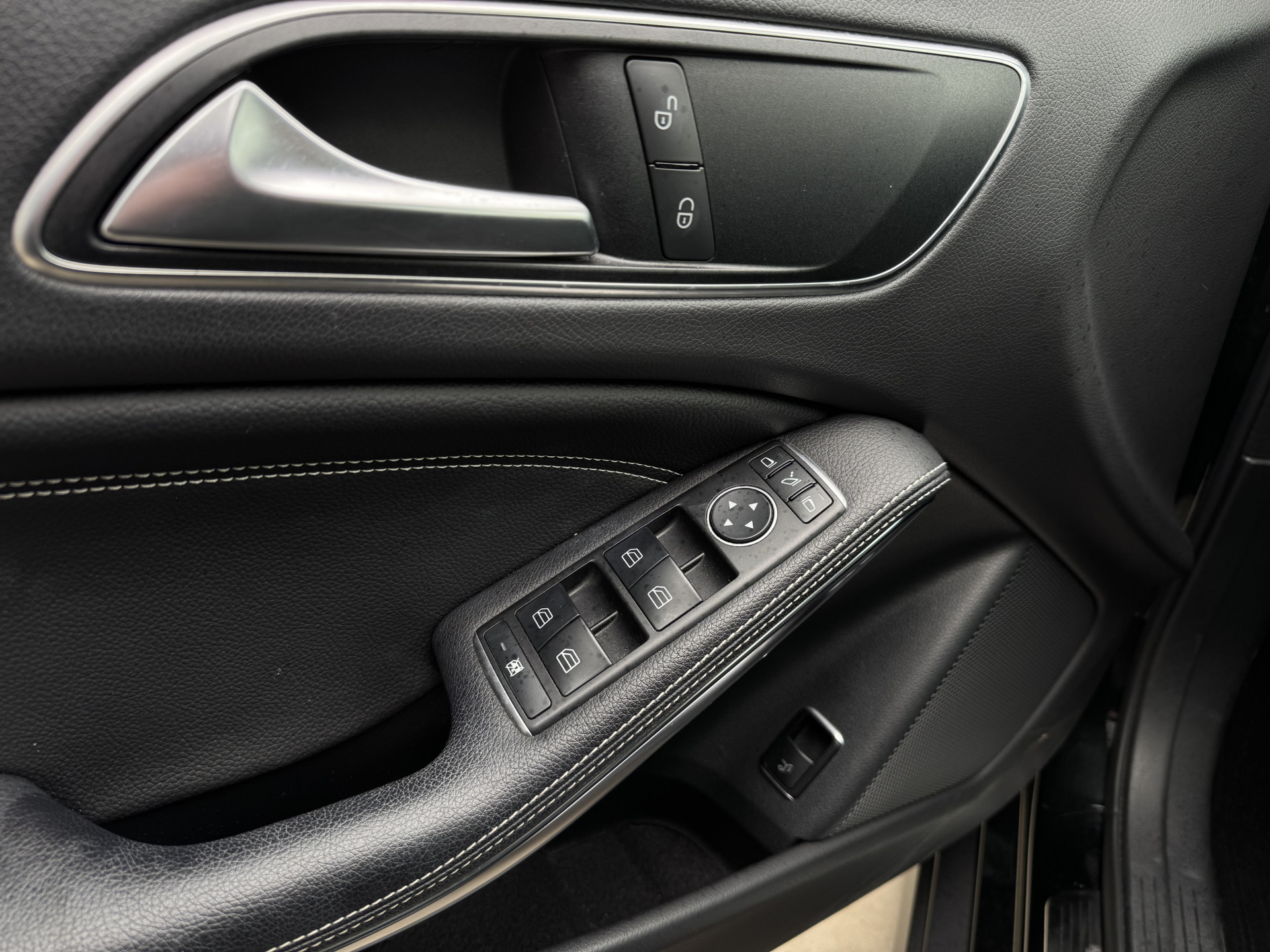 Mercedes-Benz GLA 200 Ambition 156 pk